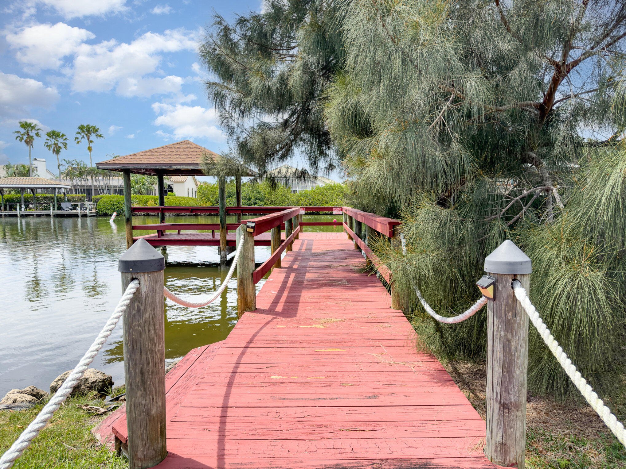 463 Lighthouse Landing Street
