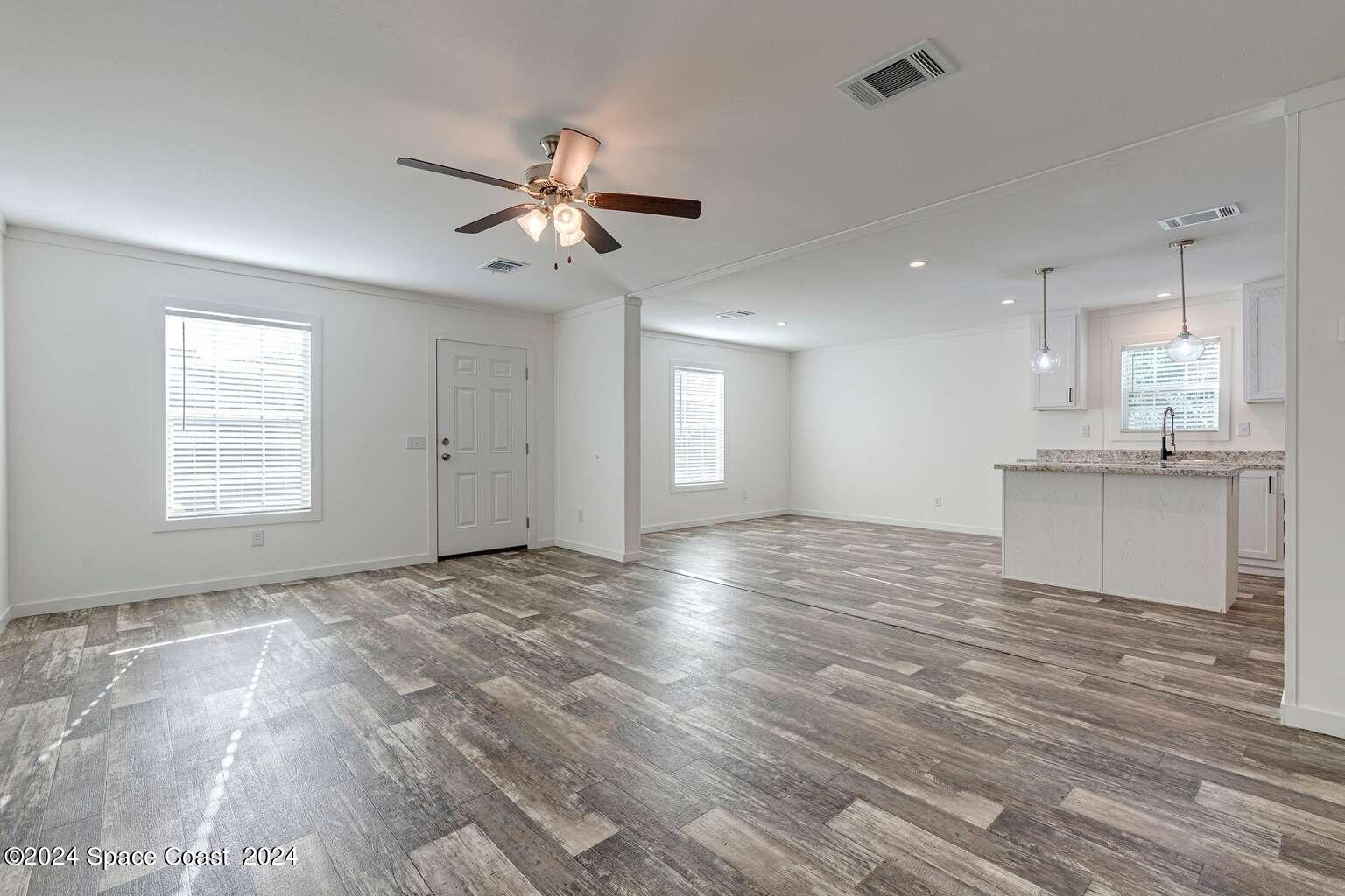 518 Vivian Drive