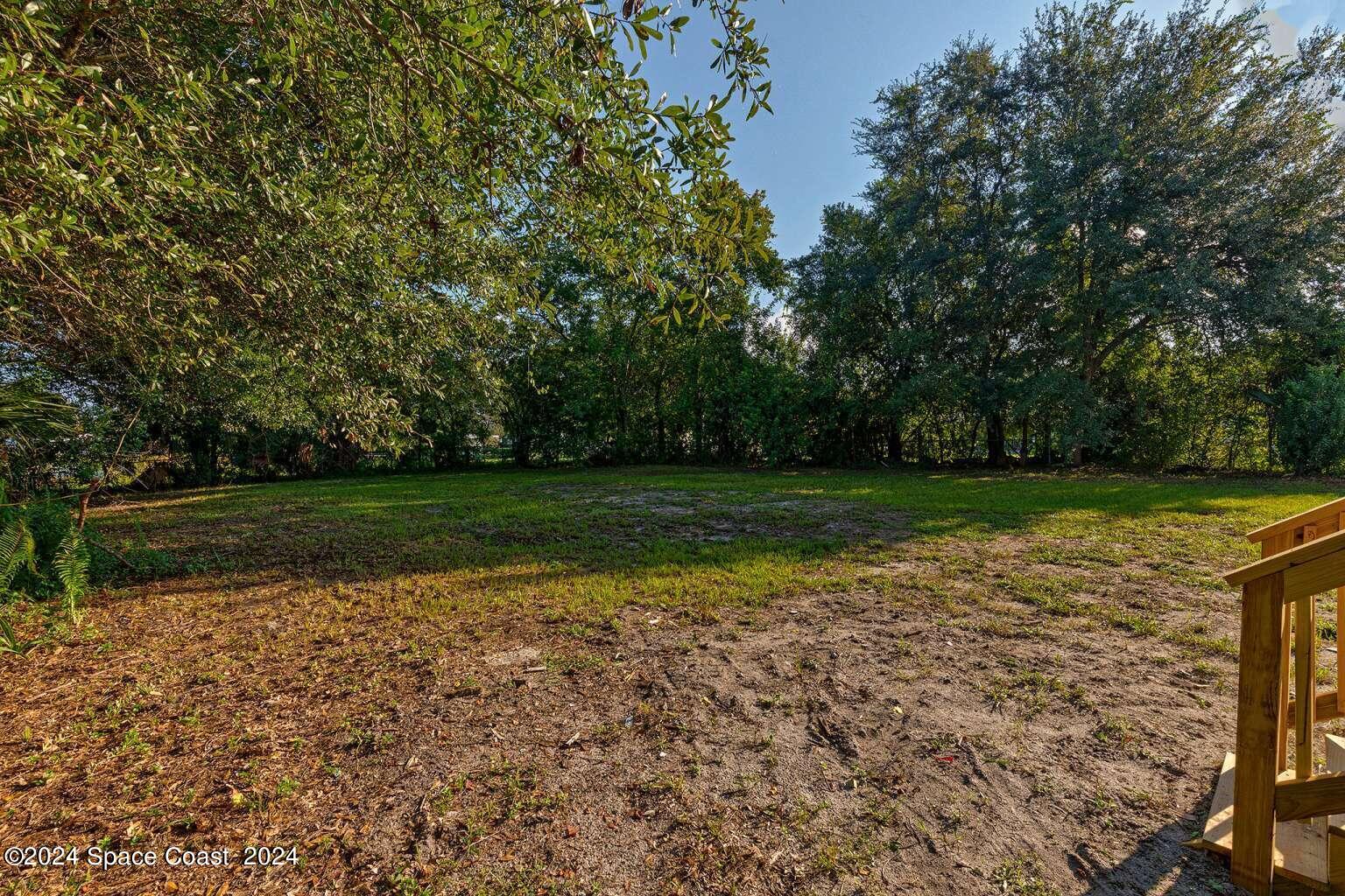 518 Vivian Drive
