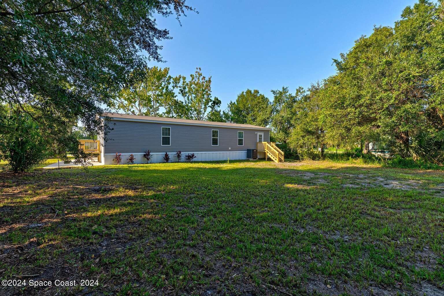 518 Vivian Drive