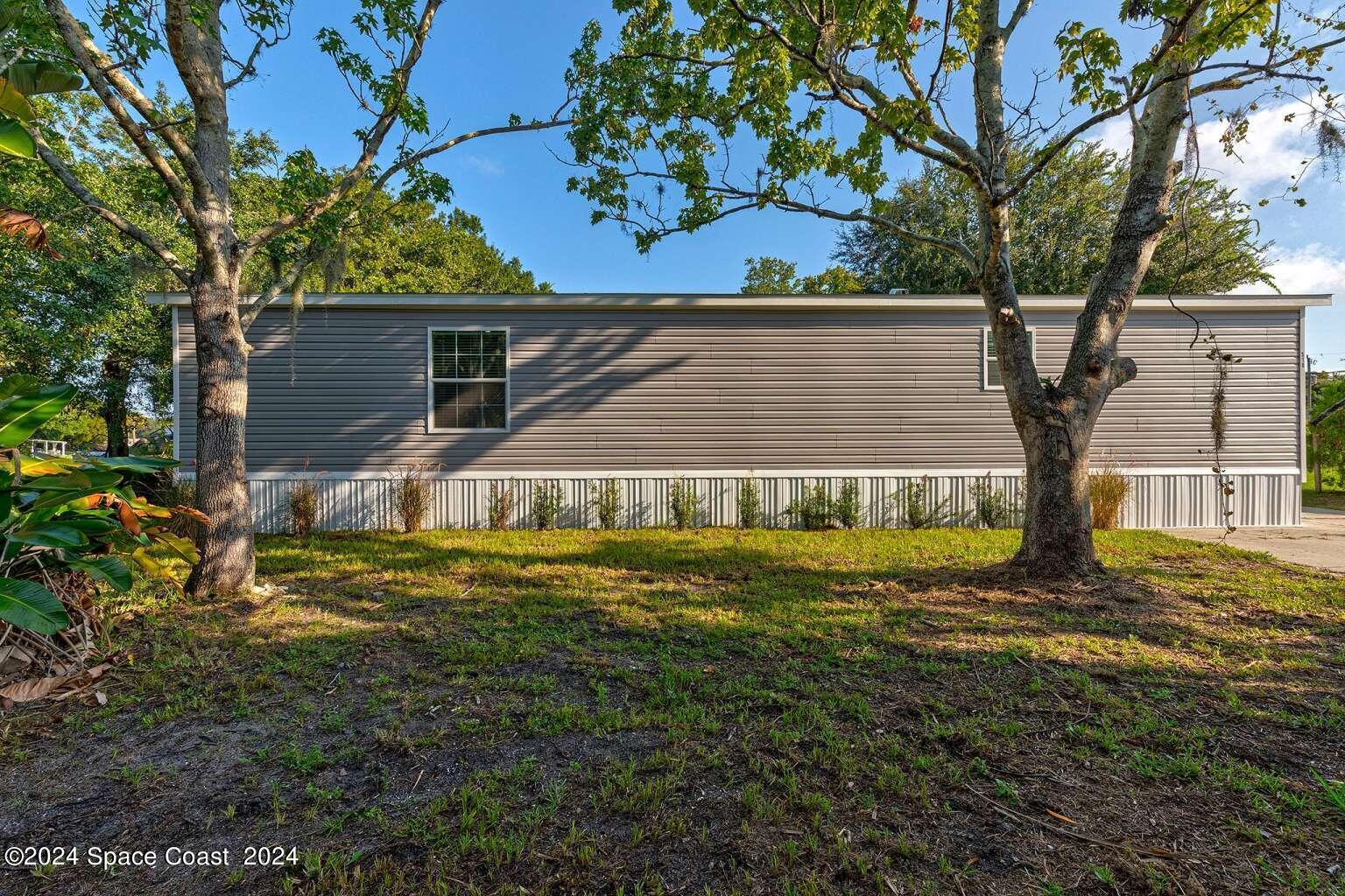 518 Vivian Drive