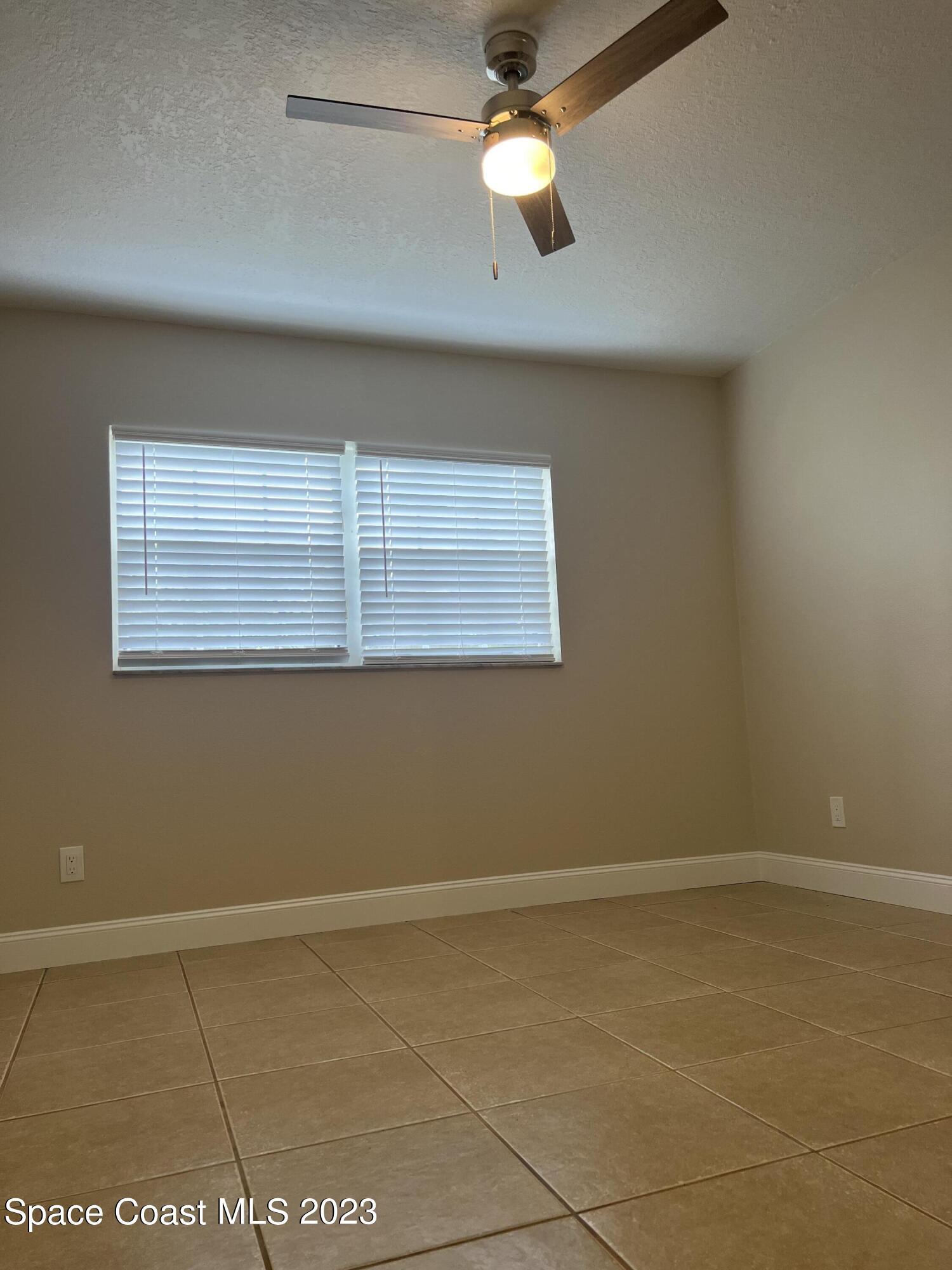 1640 Sunny Brook Lane, A101