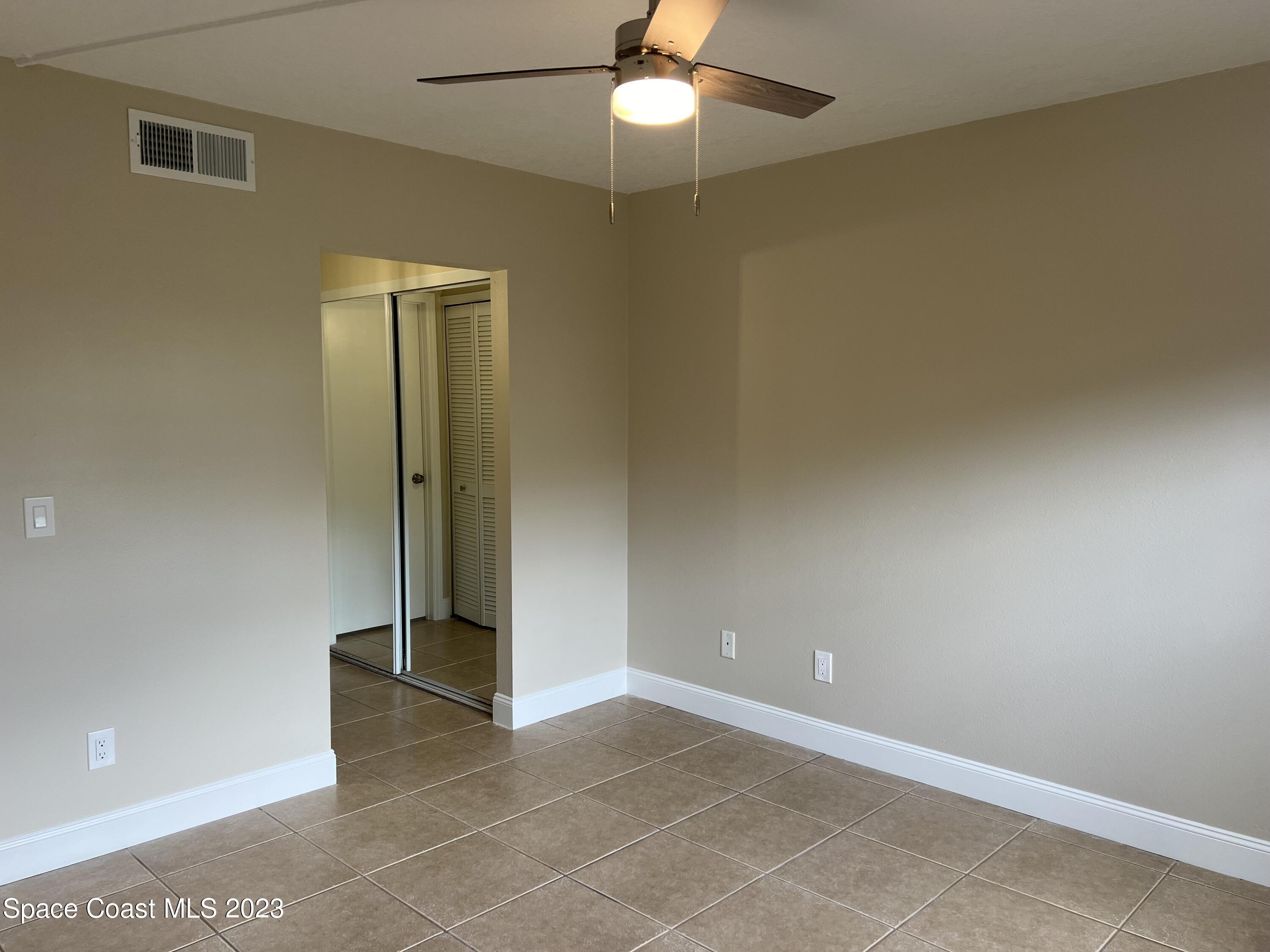1640 Sunny Brook Lane, A101