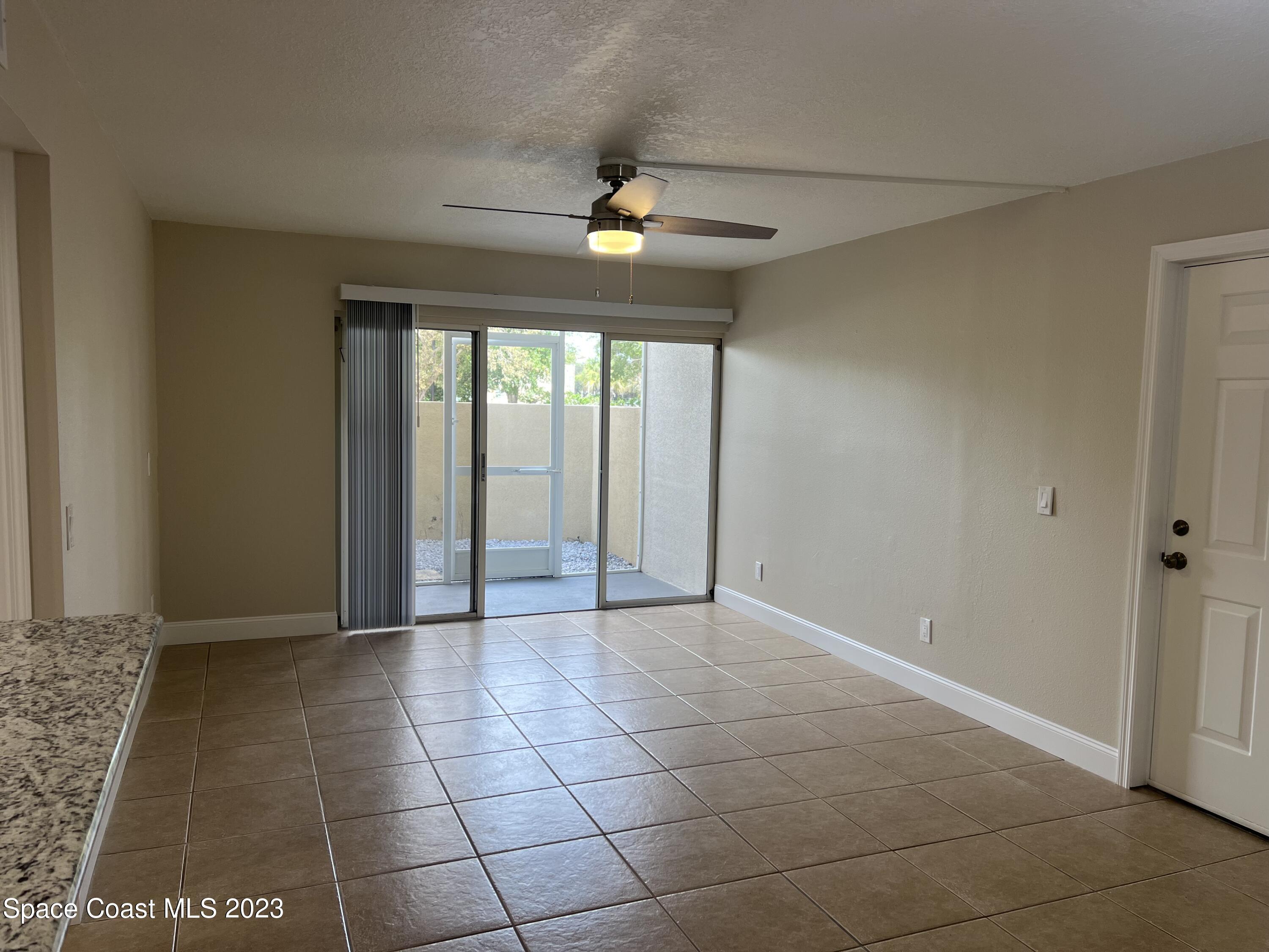 1640 Sunny Brook Lane, A101