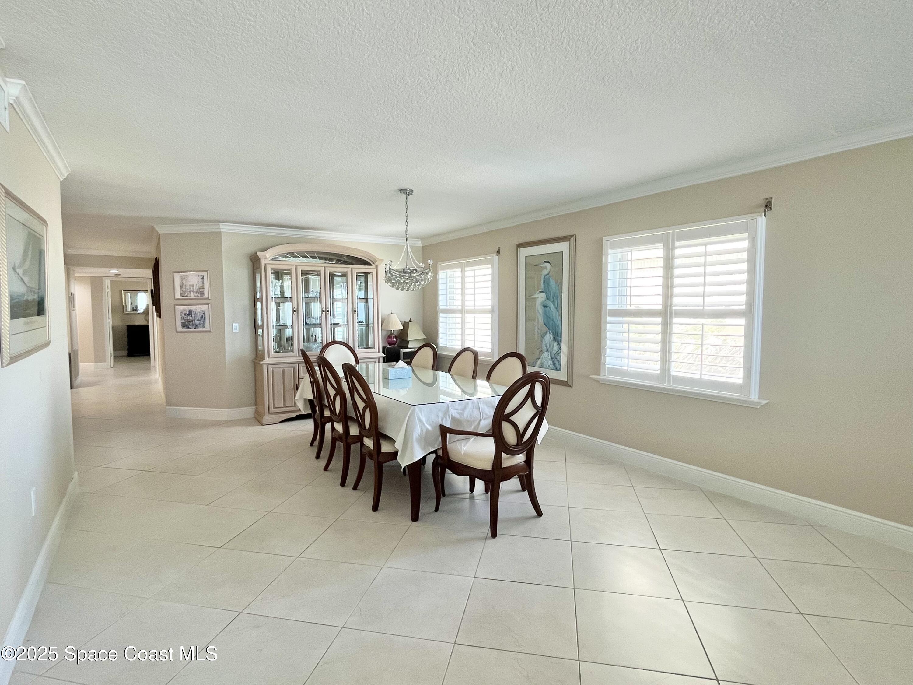 2805 N Highway A1a 301