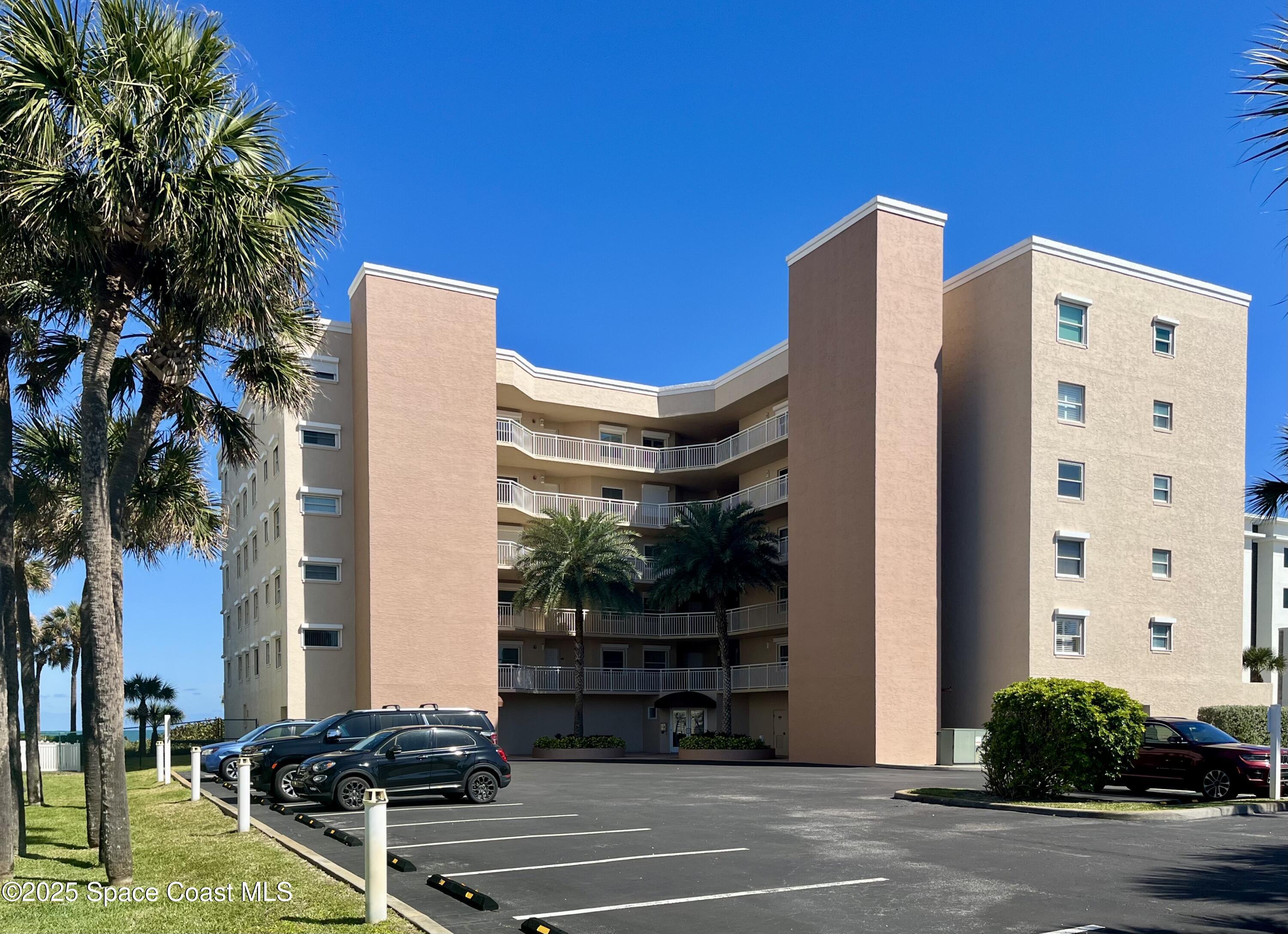 2805 N Highway A1a 301