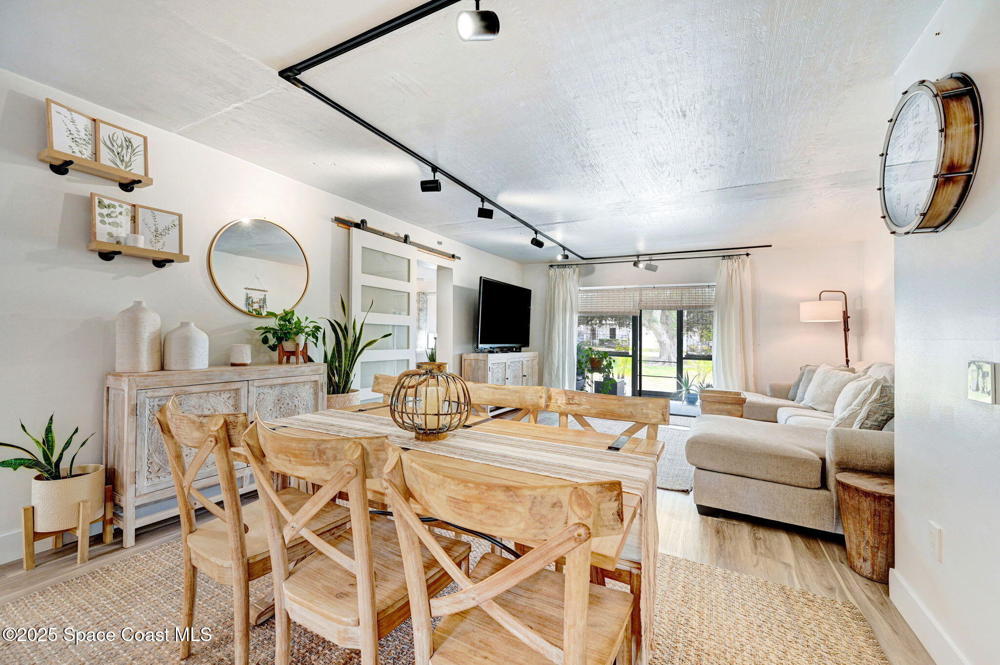 333 S Patrick Drive, 13
