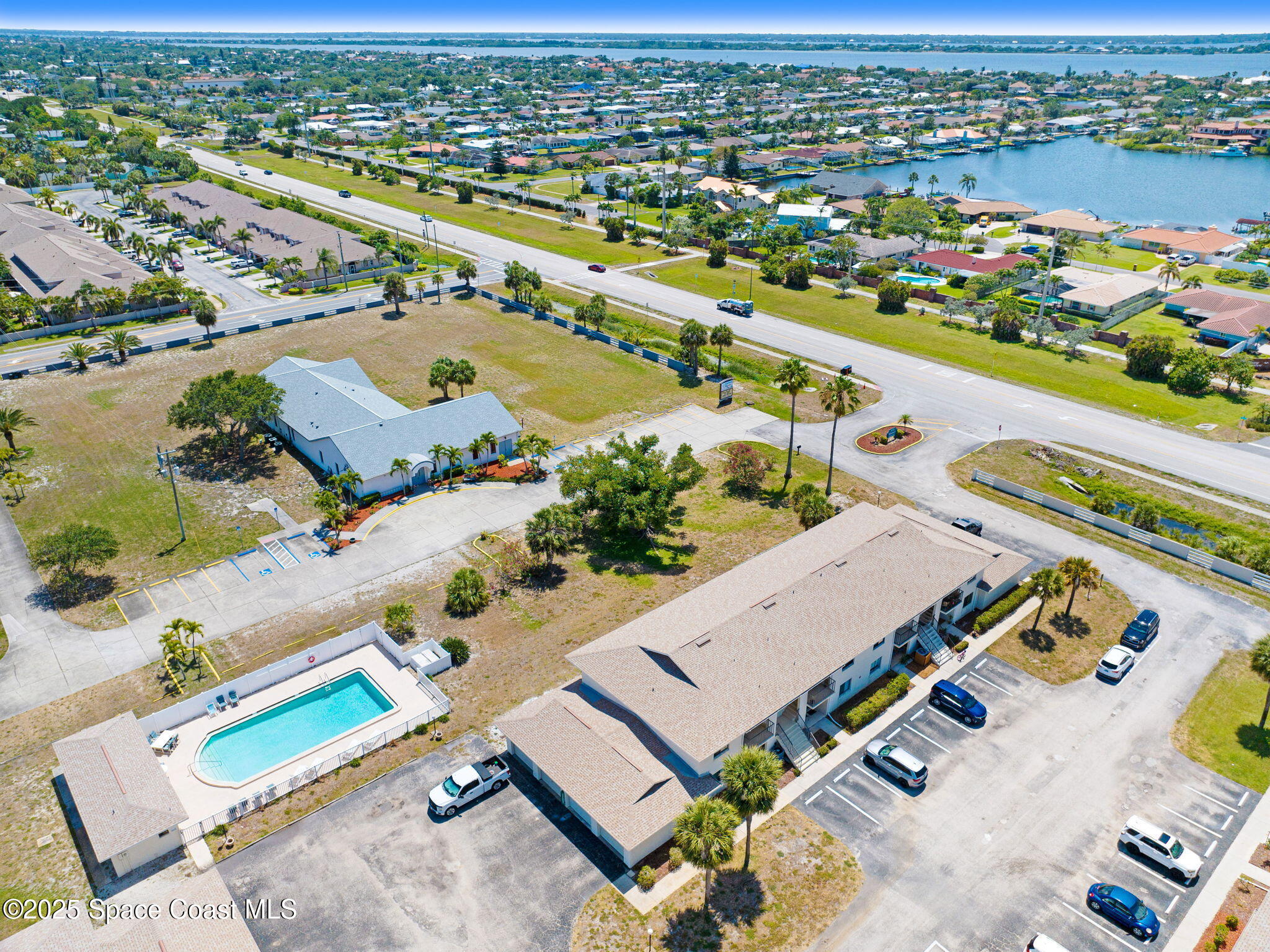 333 S Patrick Drive, 13