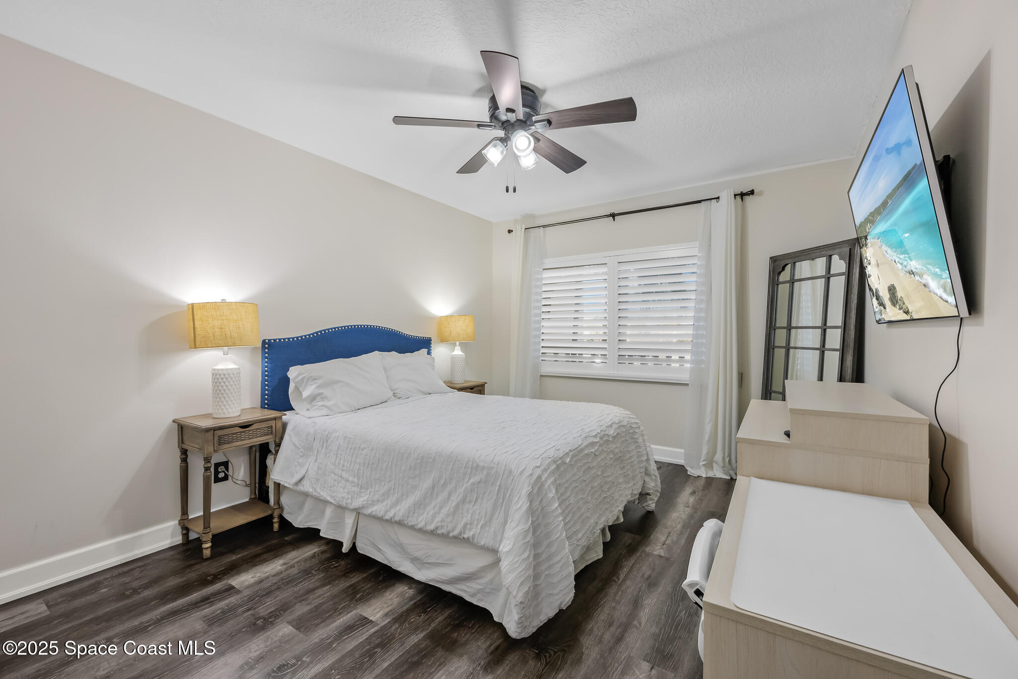 925 N Highway A1a, 203