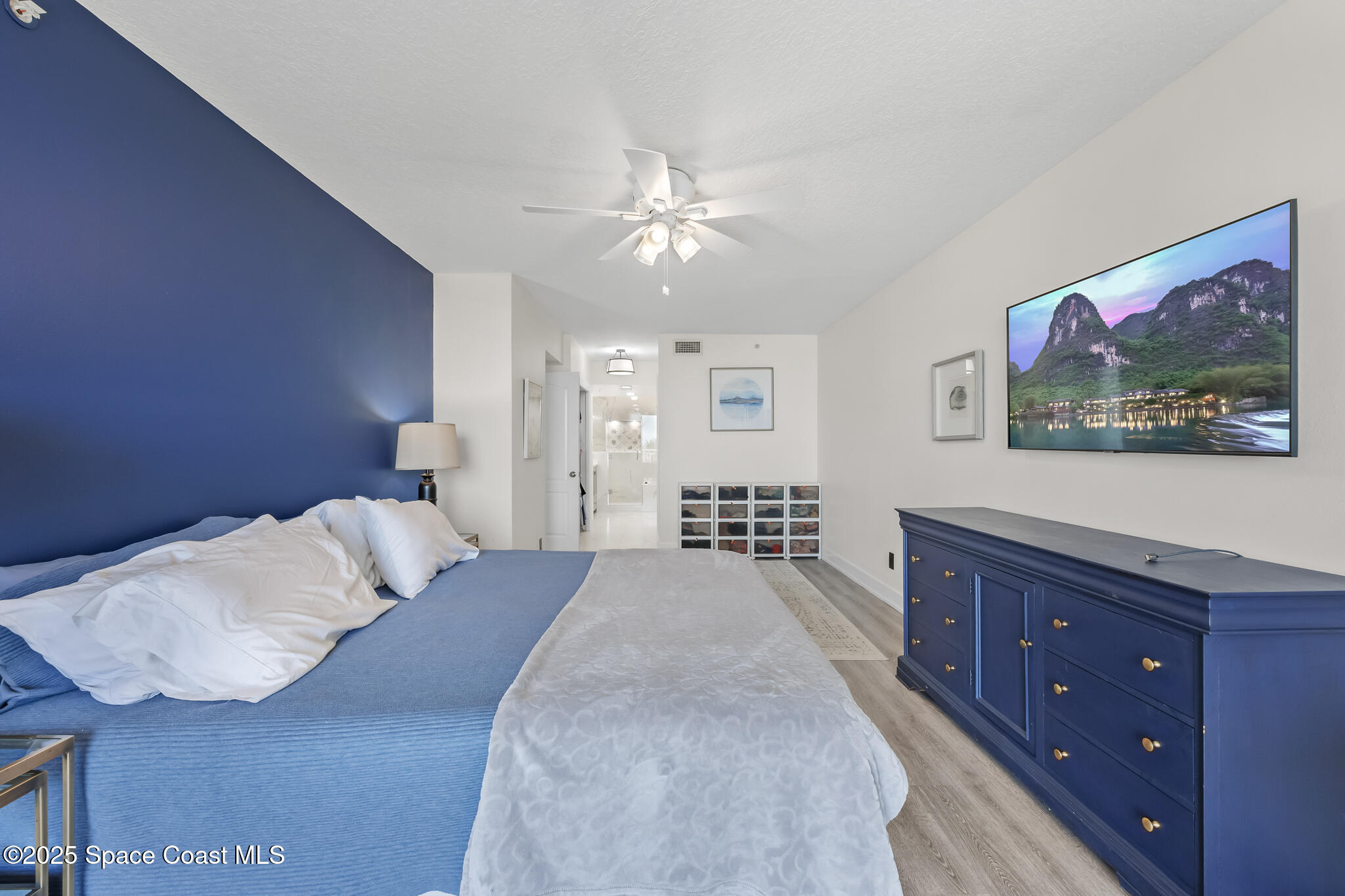 925 N Highway A1a, 203