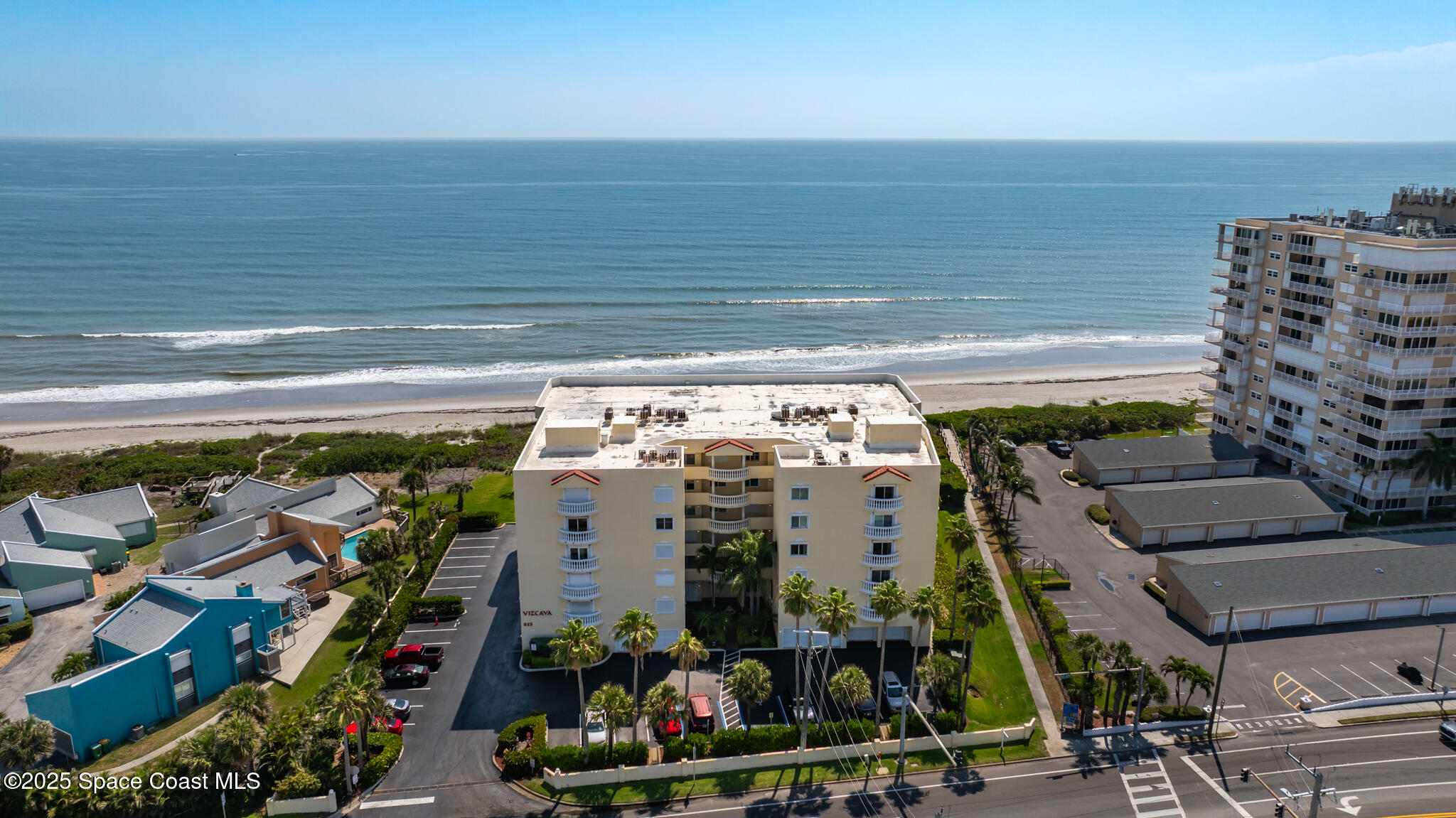 925 N Highway A1a, 203