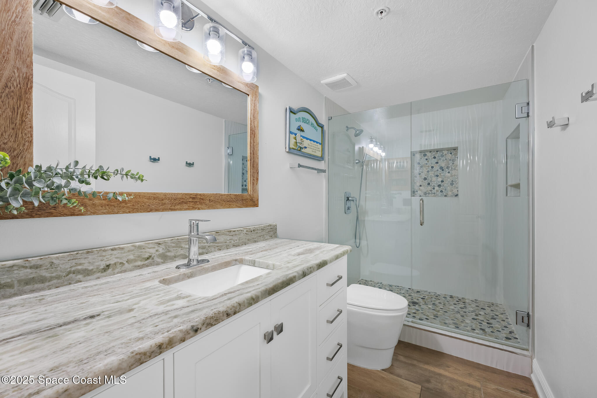 925 N Highway A1a, 203