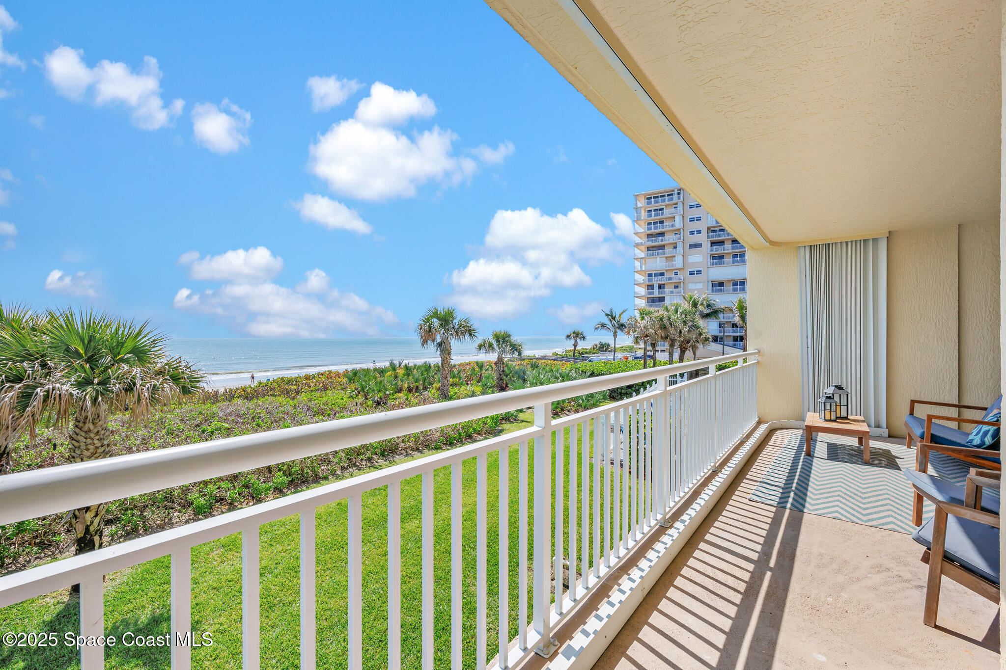 925 N Highway A1a, 203
