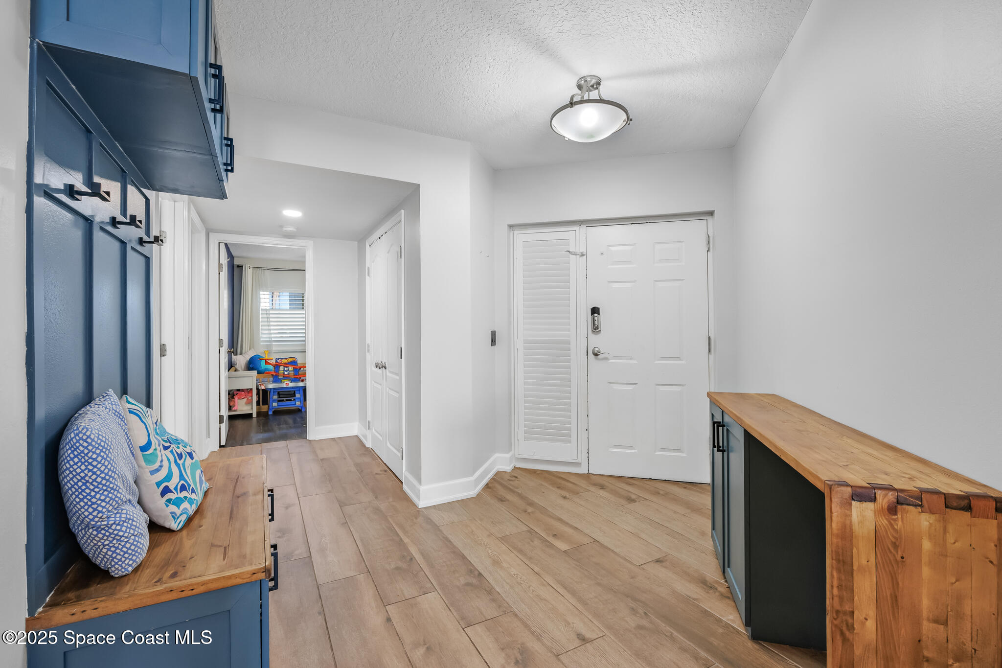925 N Highway A1a, 203