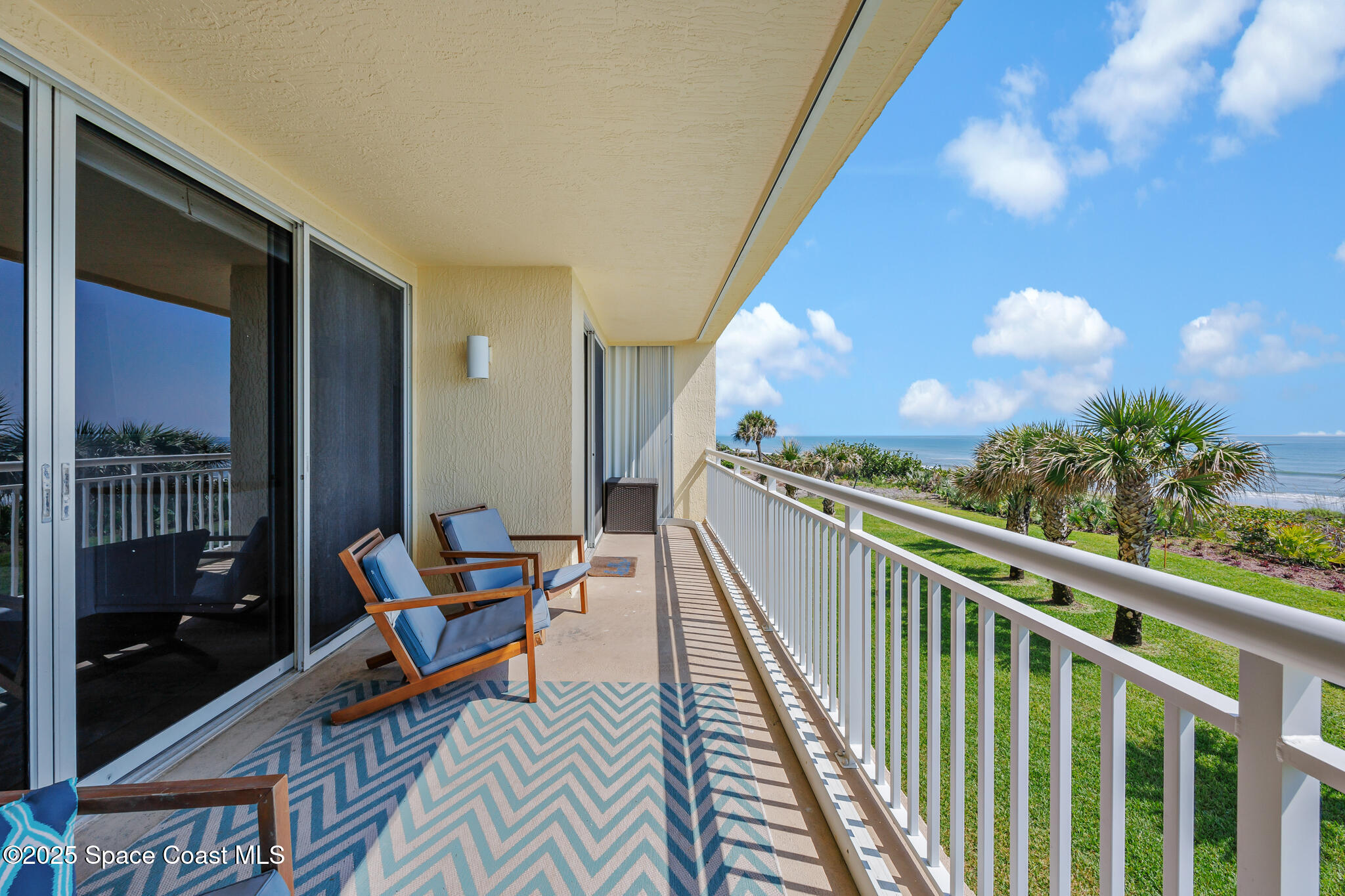 925 N Highway A1a, 203