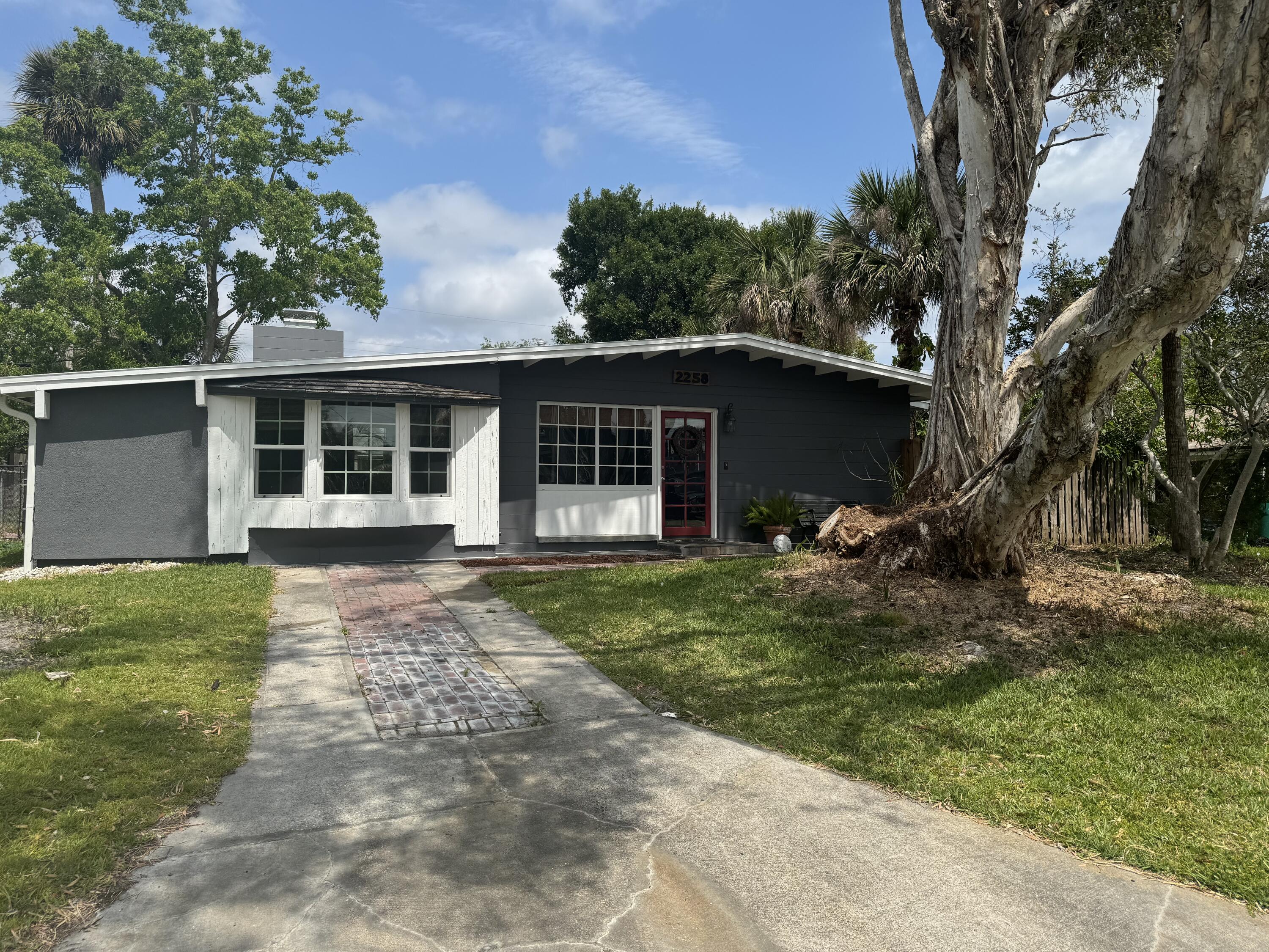2258 St Dunston Lane