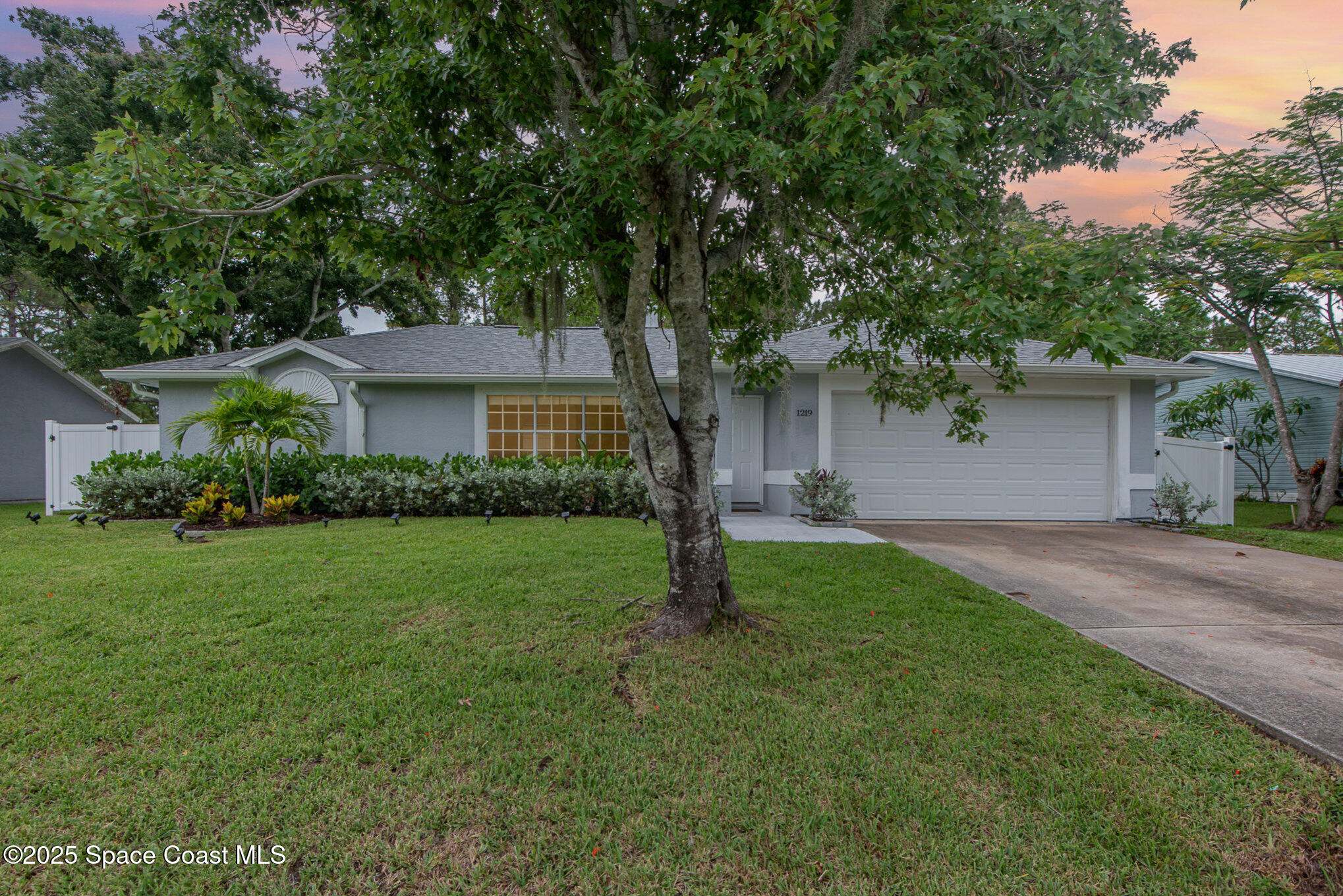 1219 Wing Road SW