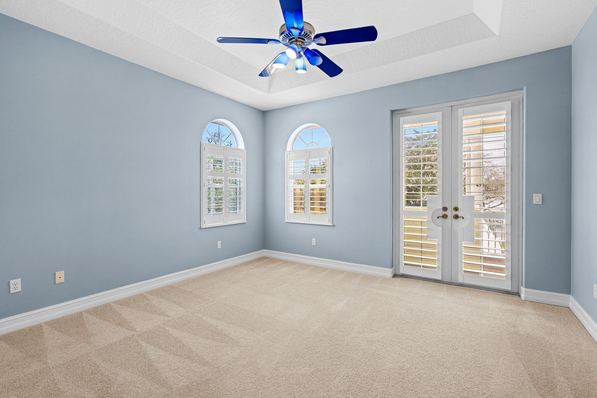 500 S Riverside Drive