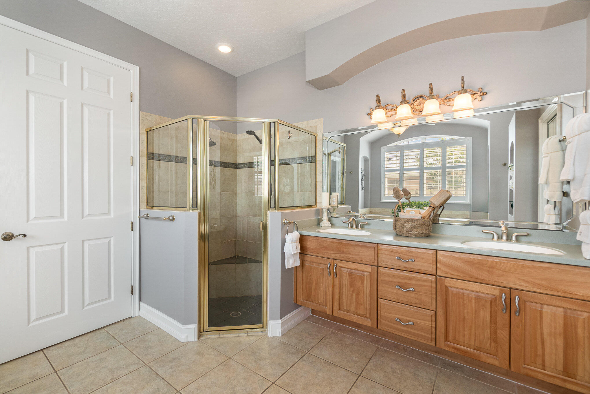 500 S Riverside Drive