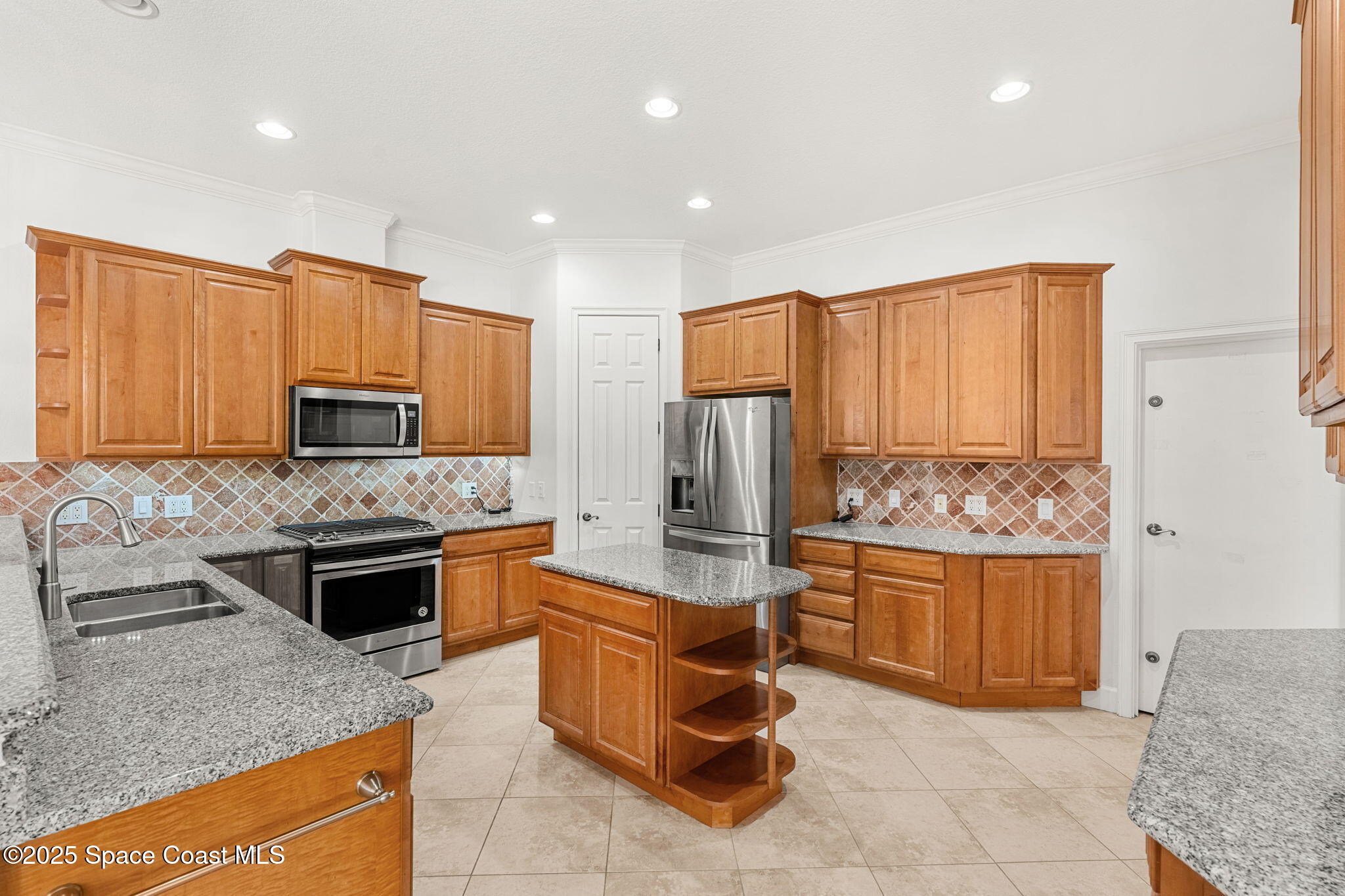 4034 Waterloo Place