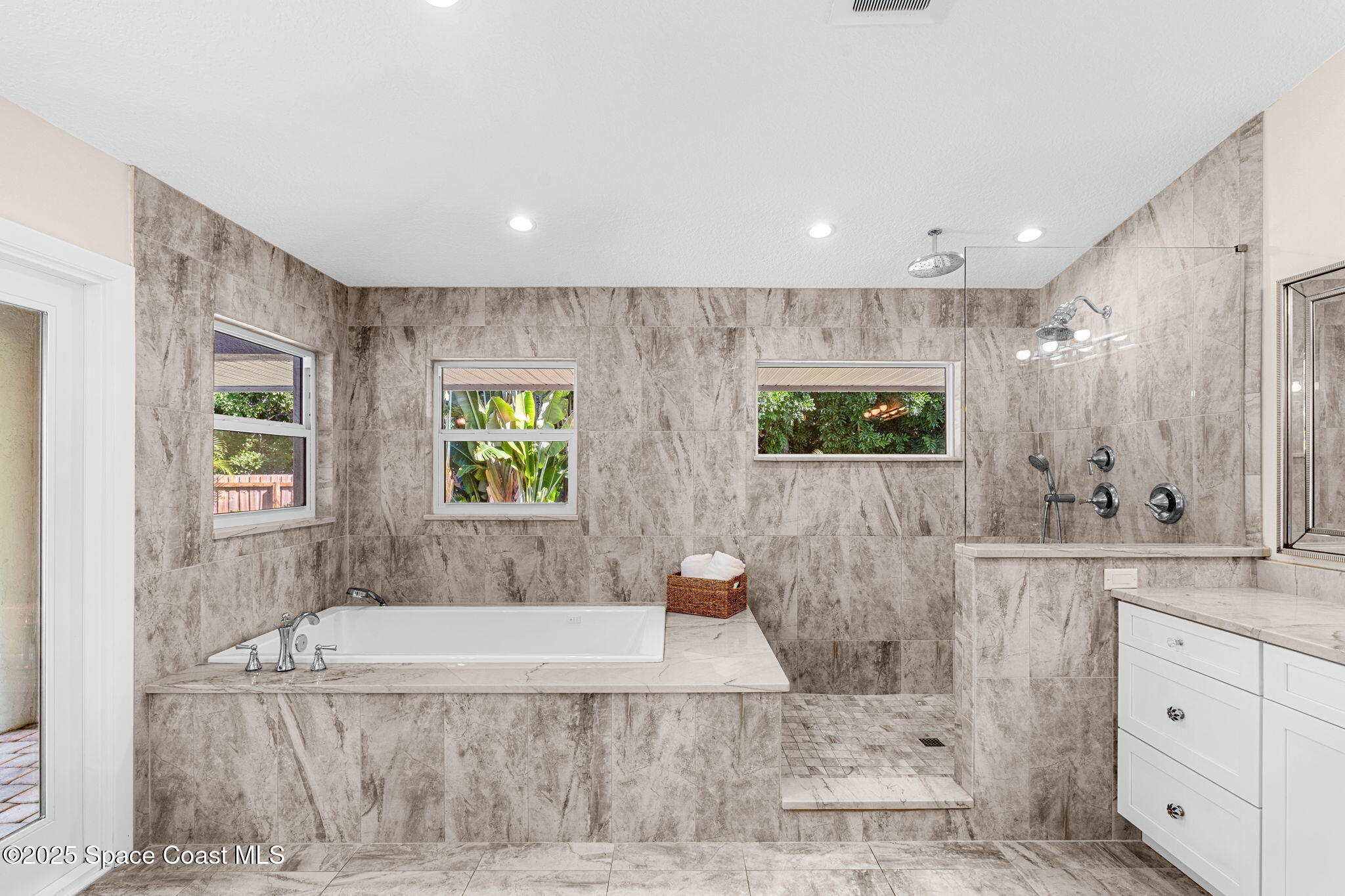 1750 Shore View Drive