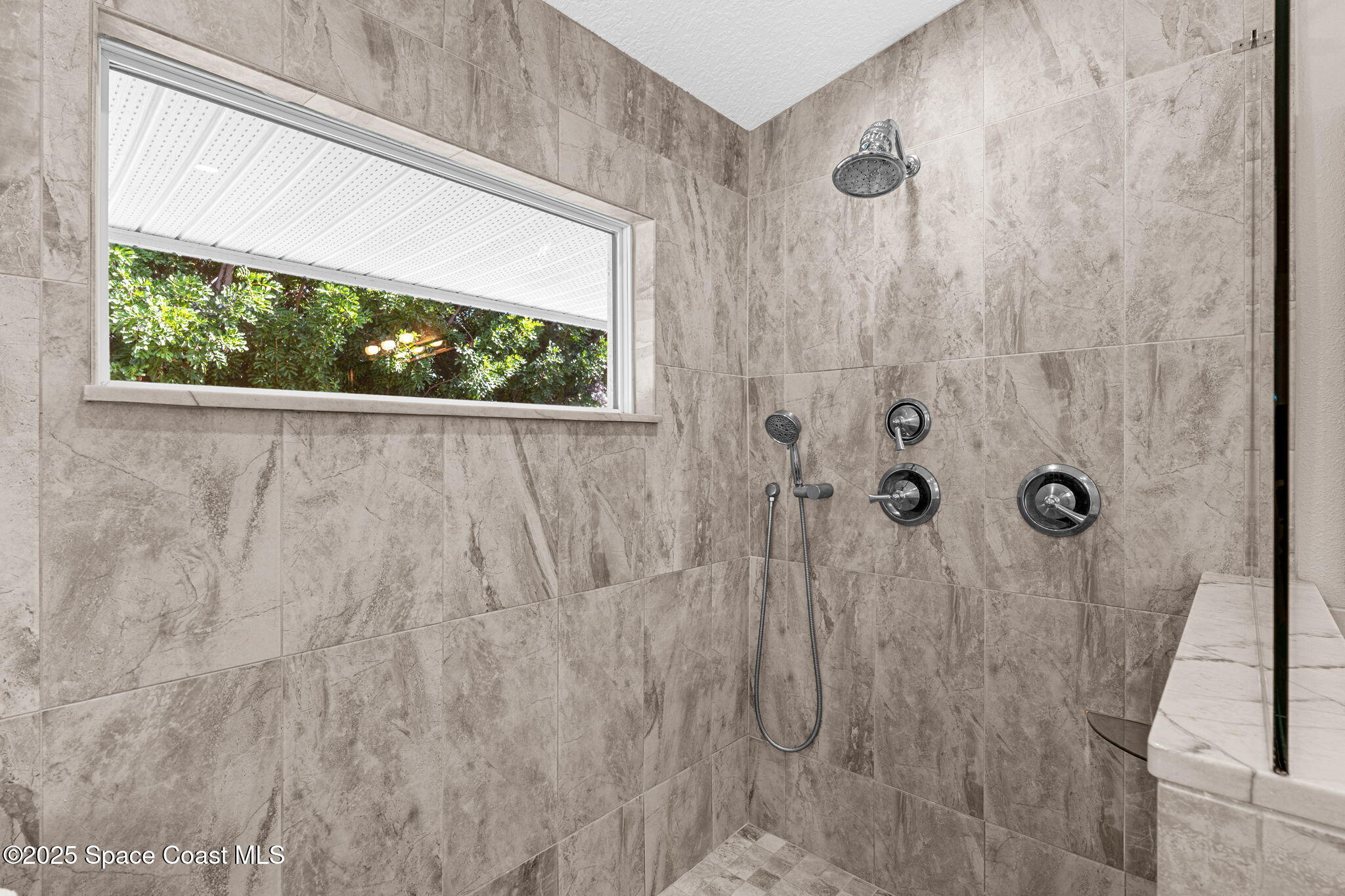 1750 Shore View Drive