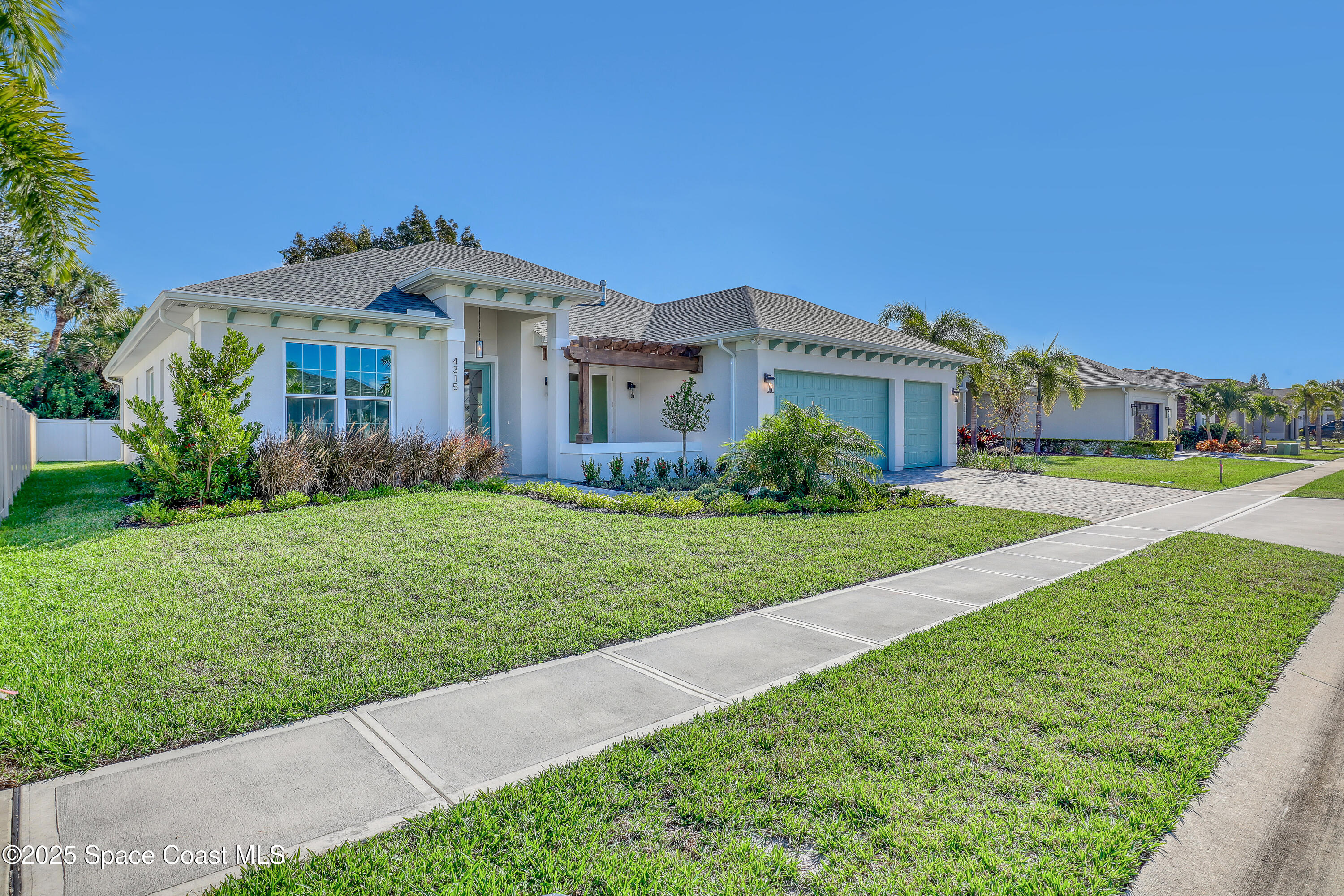 4315 Negal Circle Circle