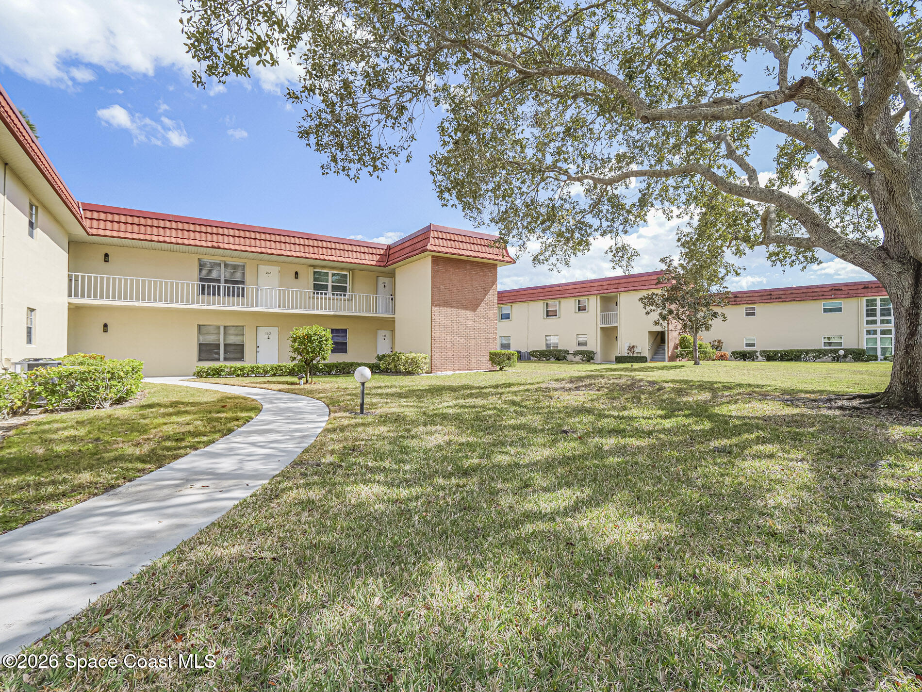 56 Woodland Drive 201