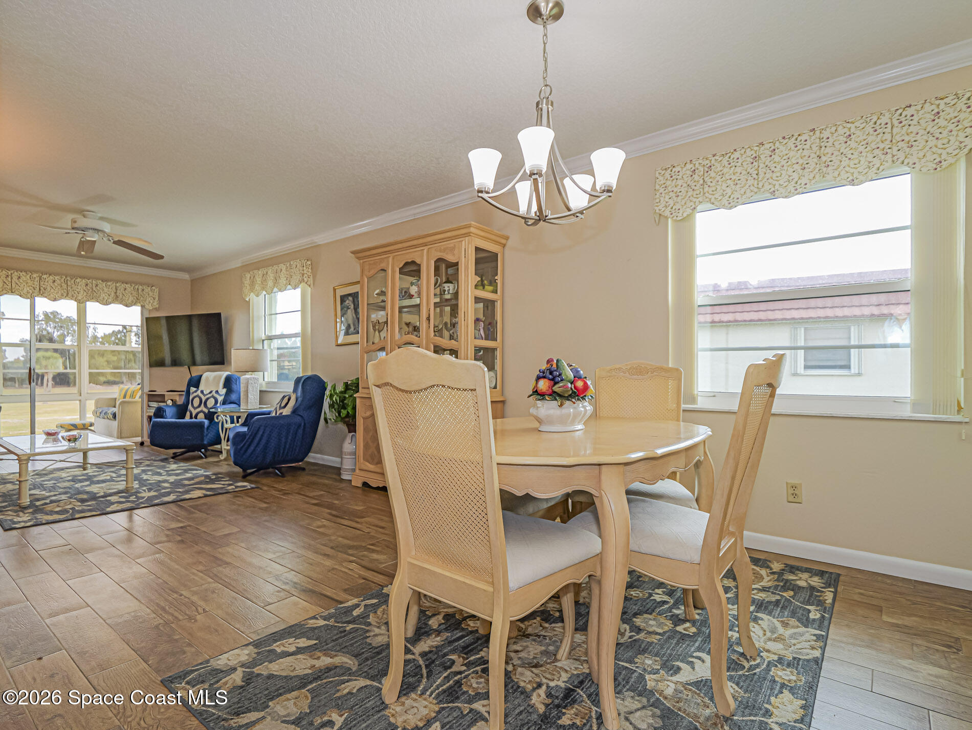 56 Woodland Drive 201