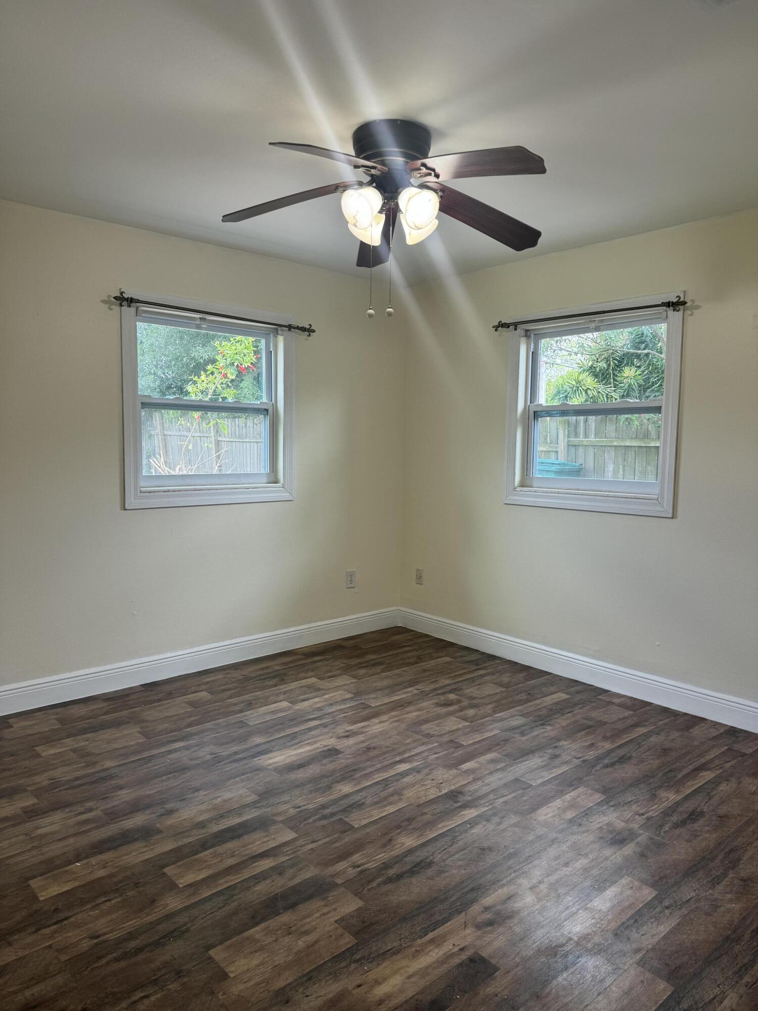 2258 Saint Dunston Lane