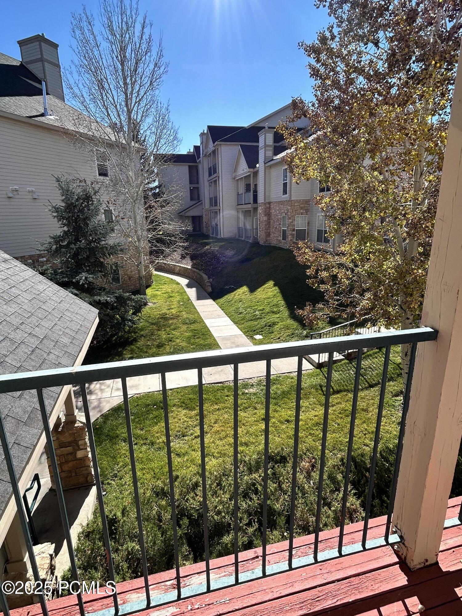 900 Bitner Road, Apt B24