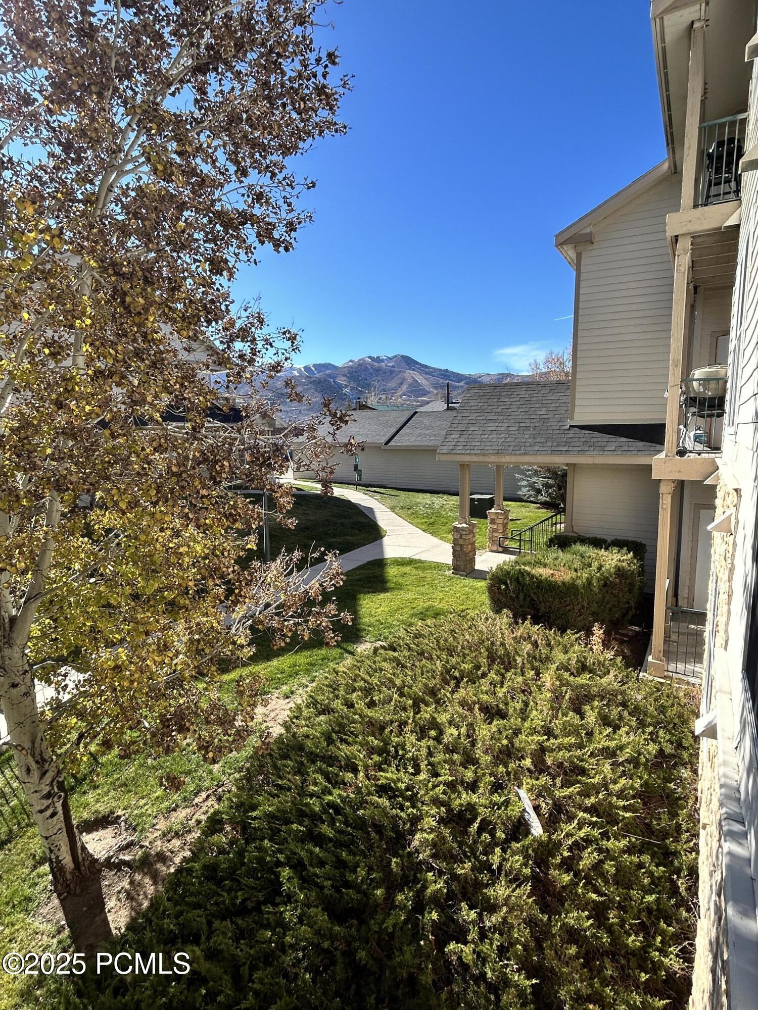 900 Bitner Road, Apt B24