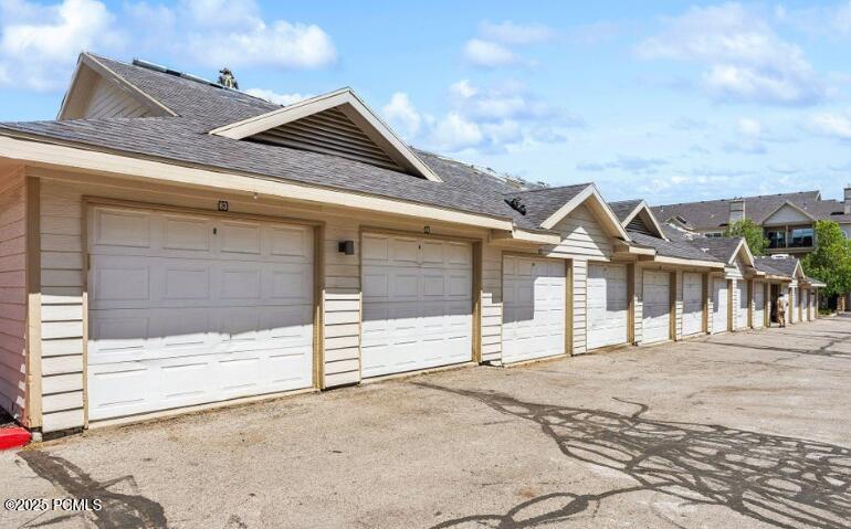 900 Bitner Road, Apt B37