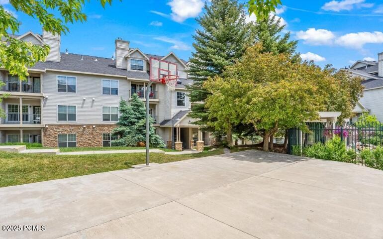 900 Bitner Road, Apt B37