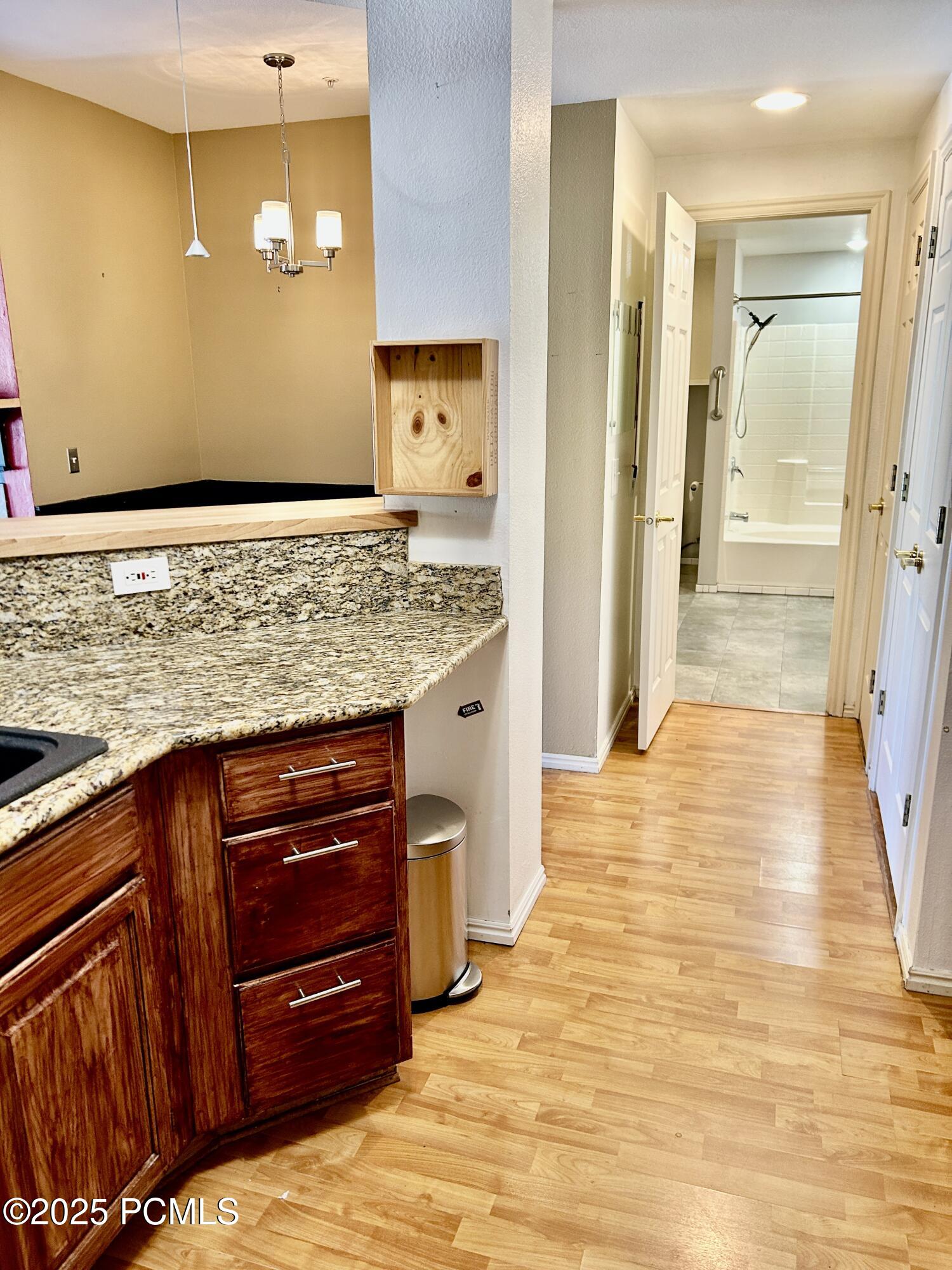 900 Bitner Road, Apt B37