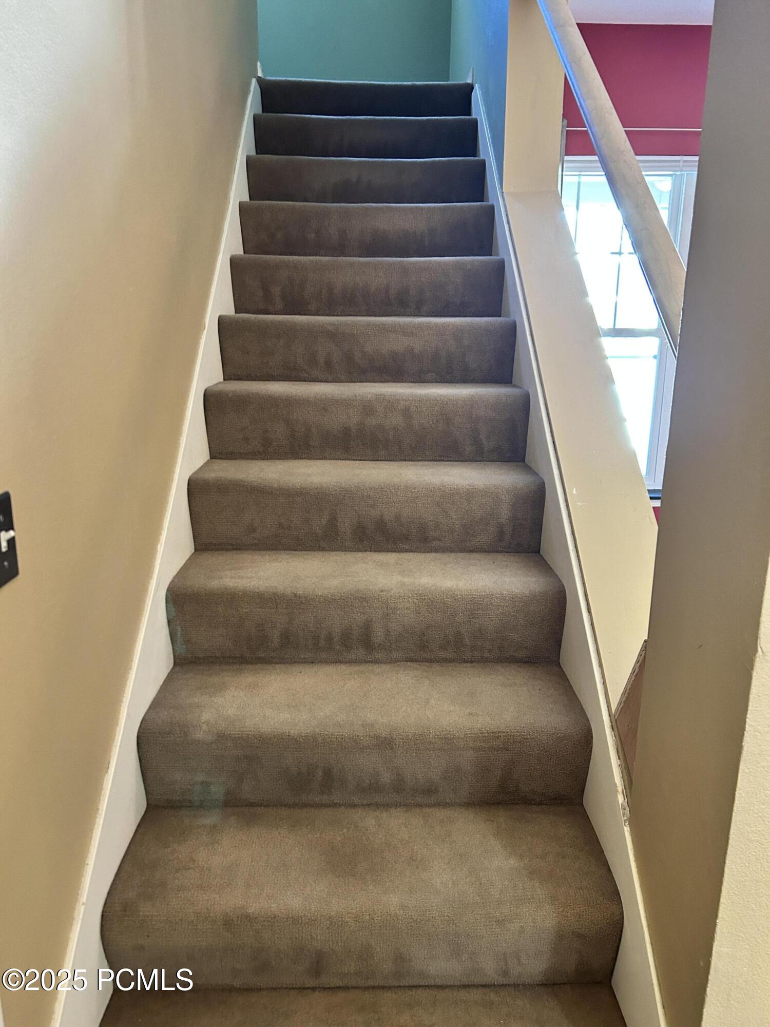 900 Bitner Road, Apt B37