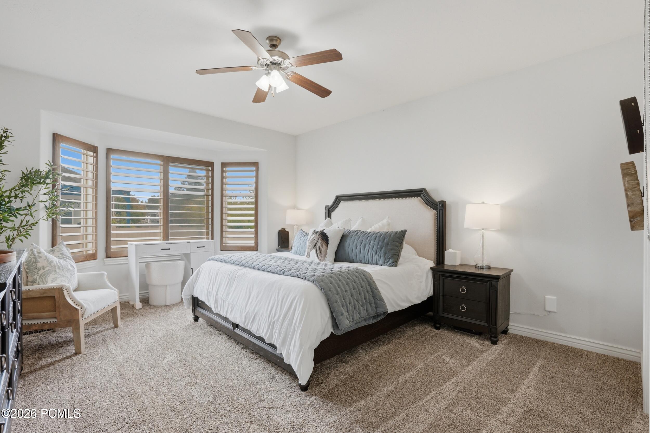 121 W Misty Brook Lane