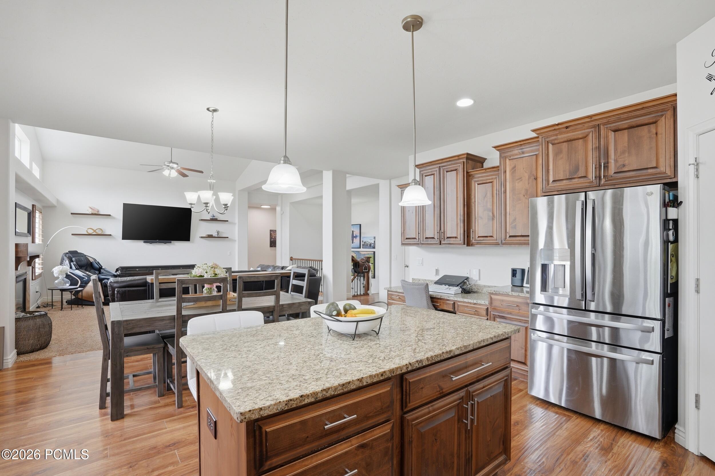 121 W Misty Brook Lane