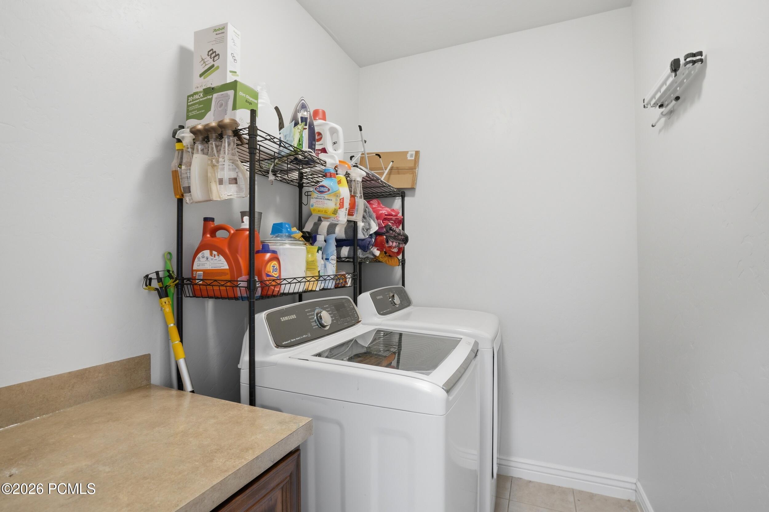 121 W Misty Brook Lane