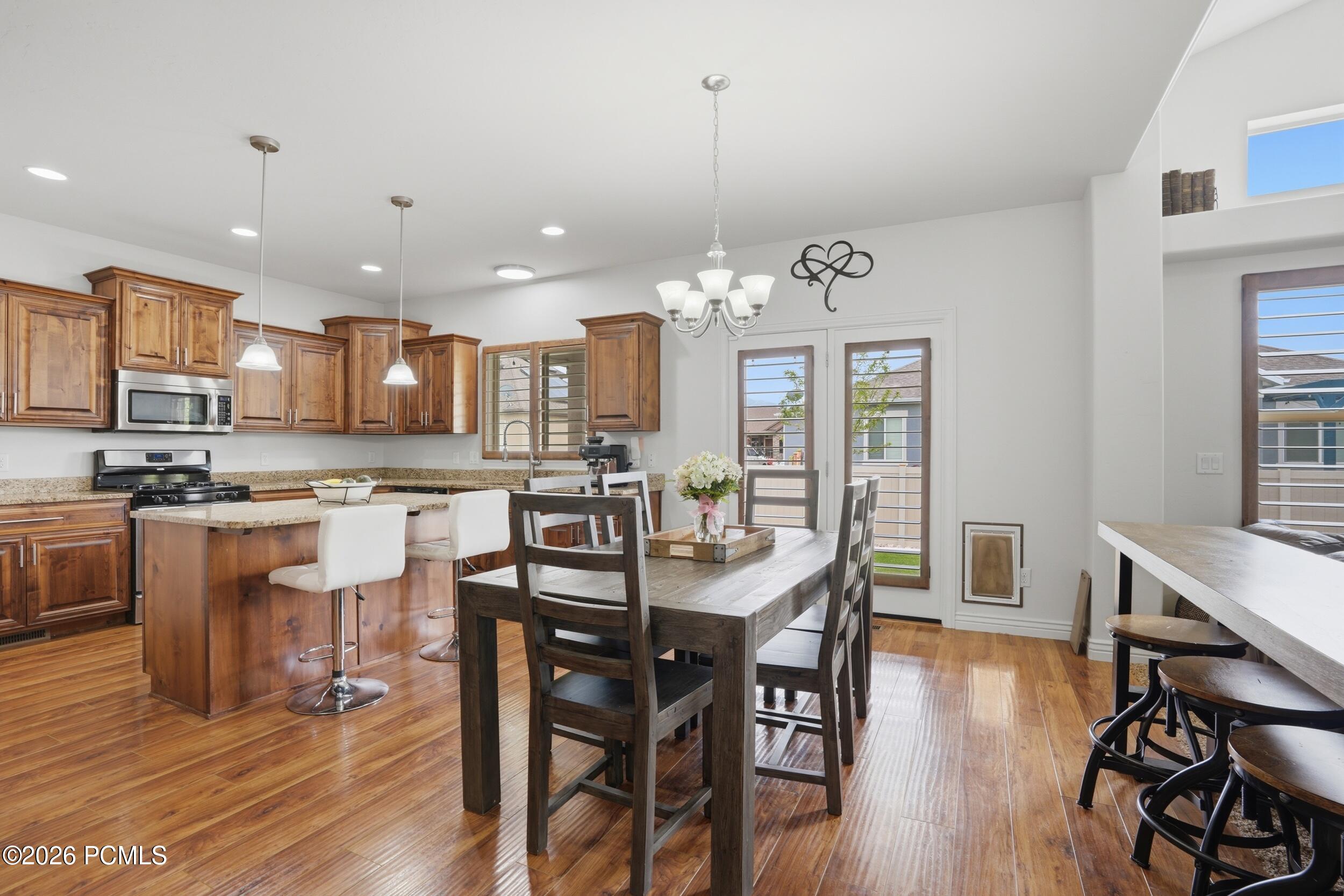 121 W Misty Brook Lane