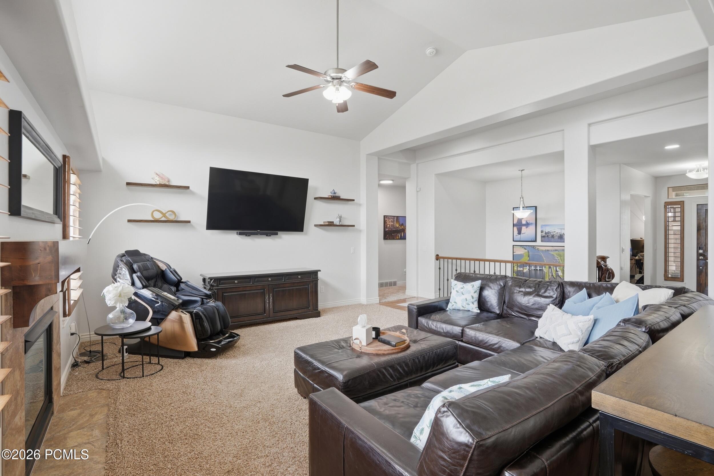 121 W Misty Brook Lane
