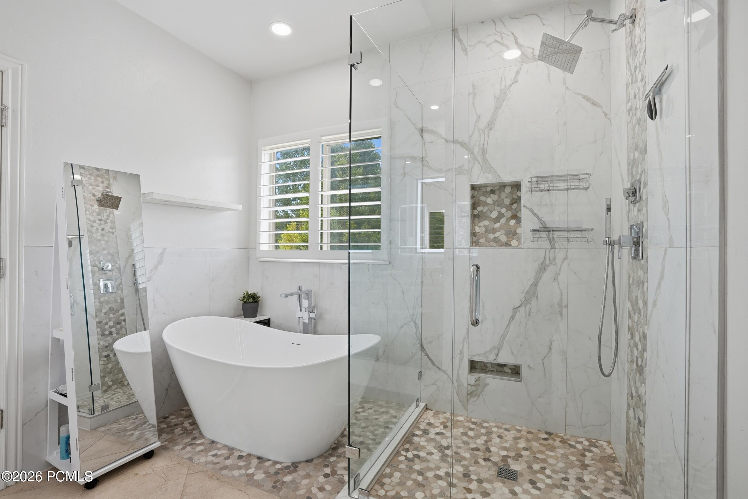 121 W Misty Brook Lane