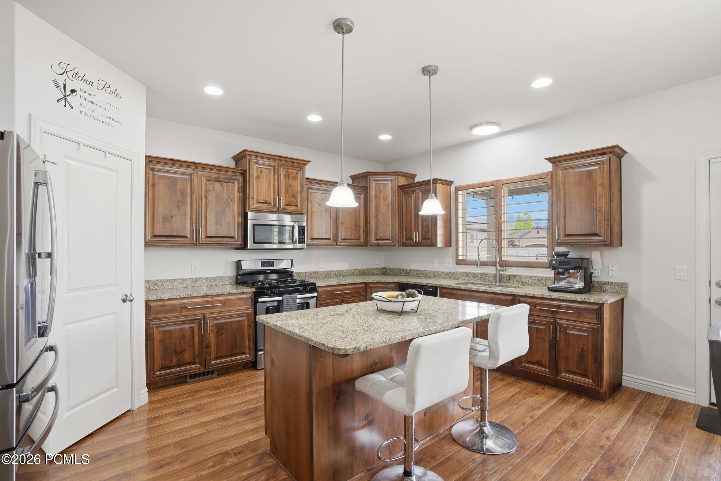 121 W Misty Brook Lane
