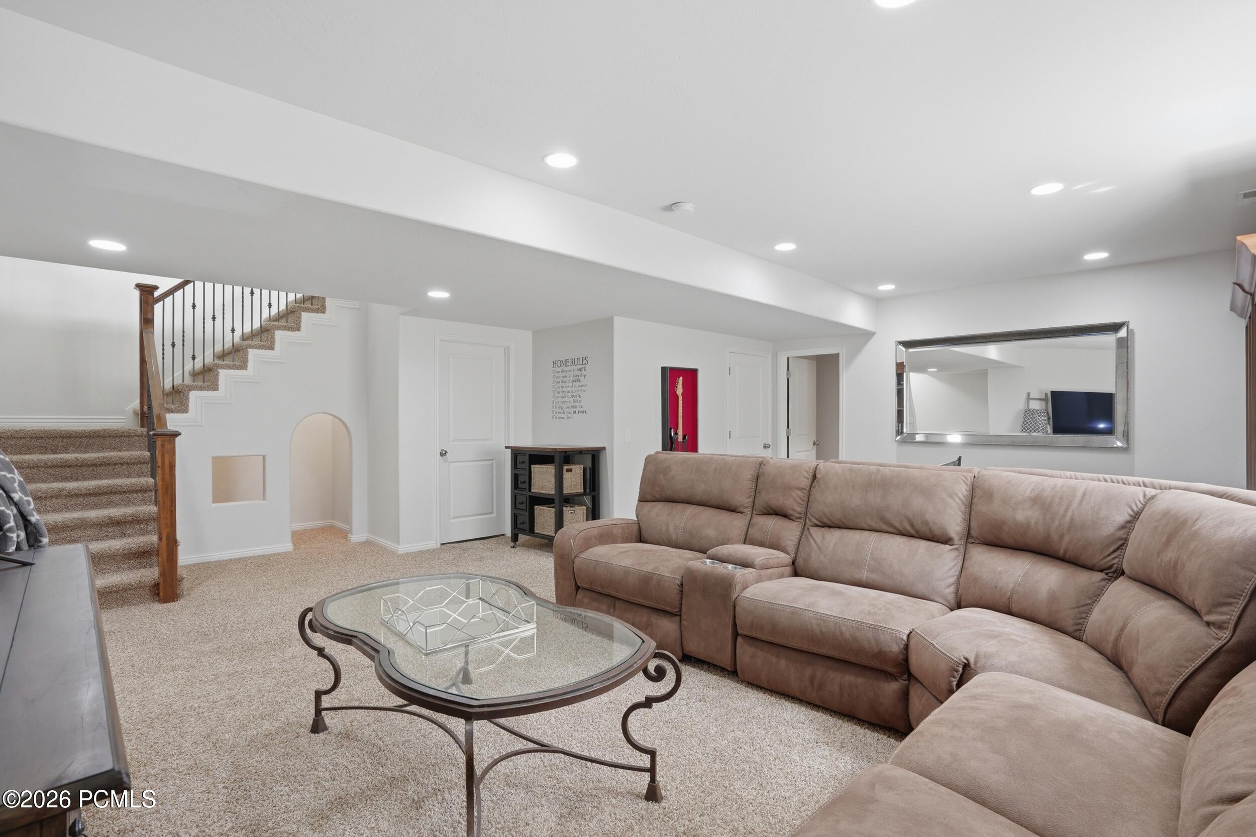 121 W Misty Brook Lane