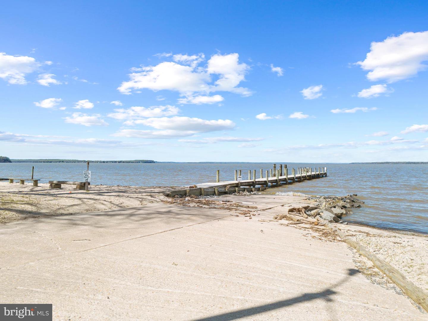 6318 Sunrise Ct