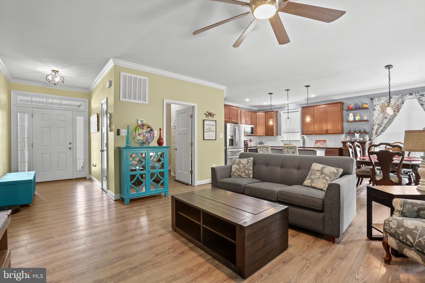6318 Sunrise Ct