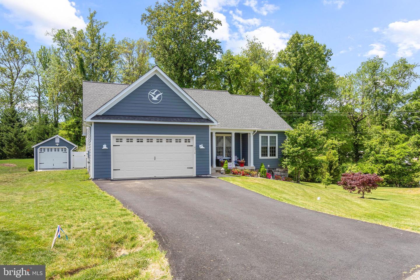 6318 Sunrise Ct