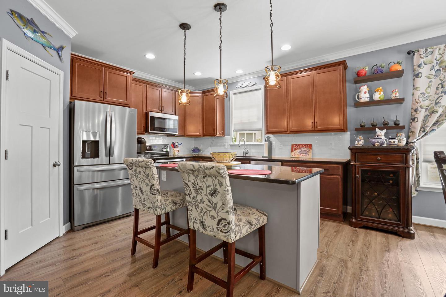 6318 Sunrise Ct