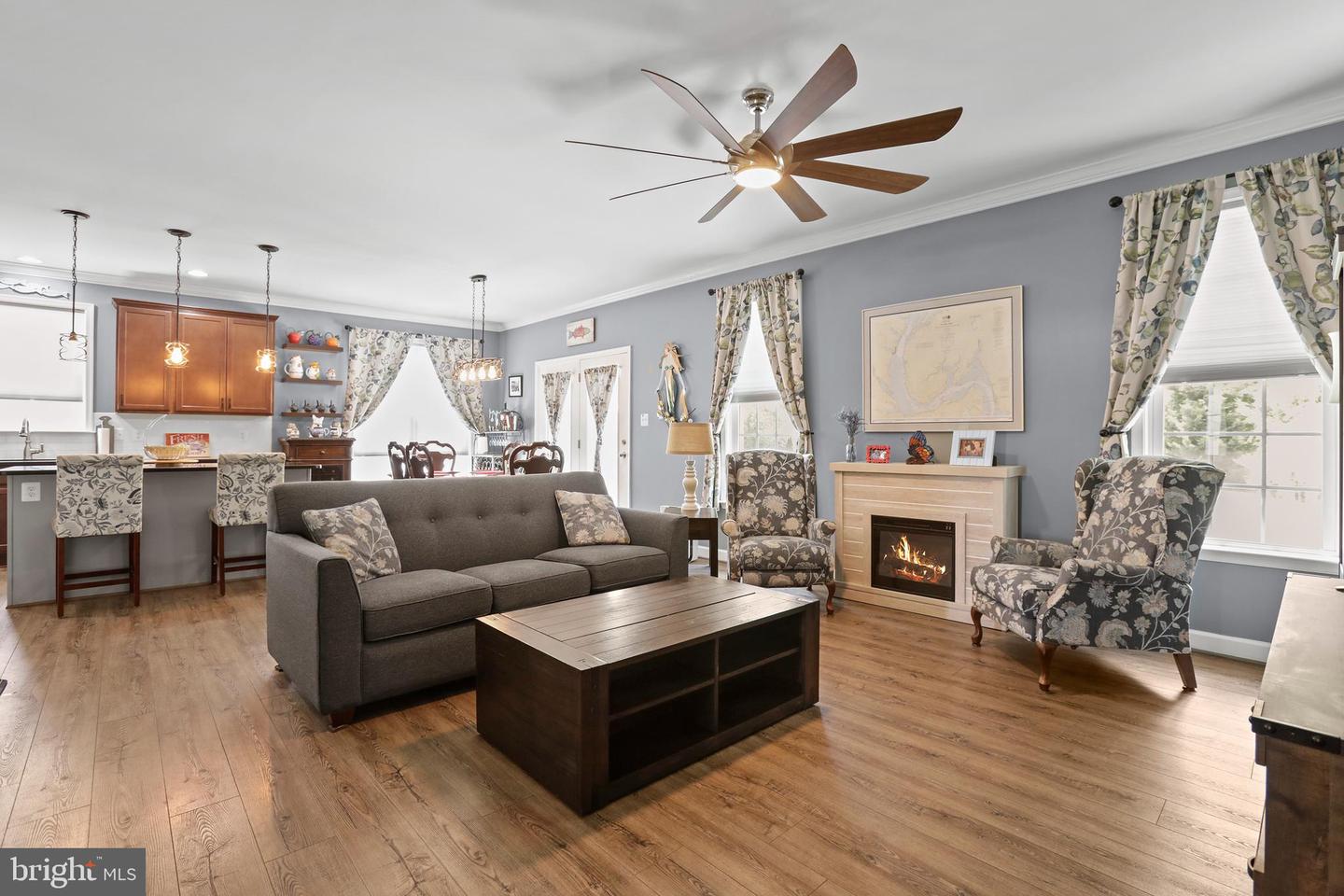 6318 Sunrise Ct