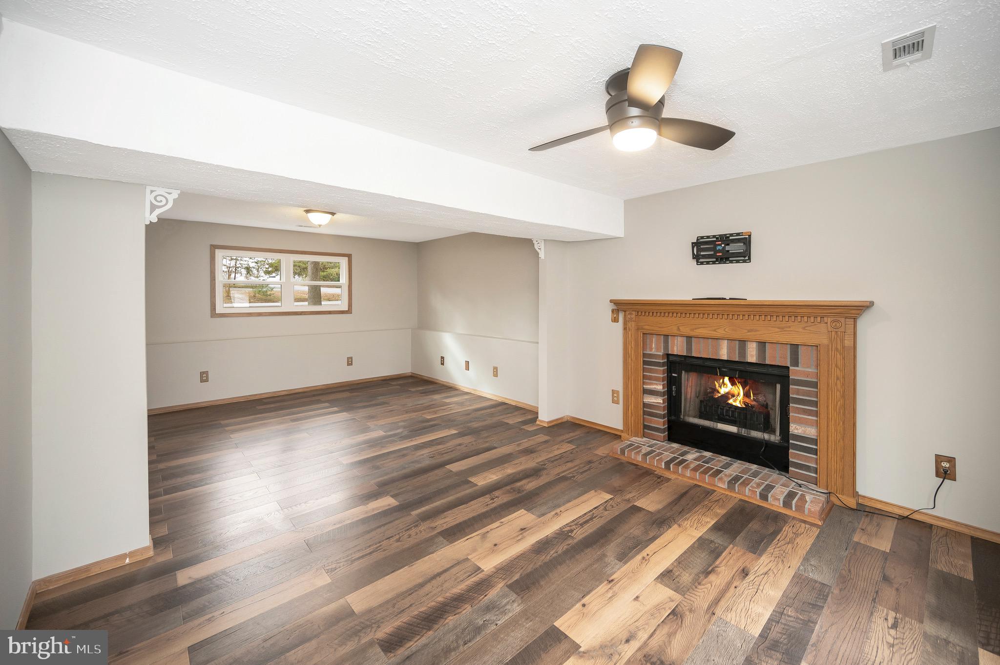 10719 Heatherwood Dr